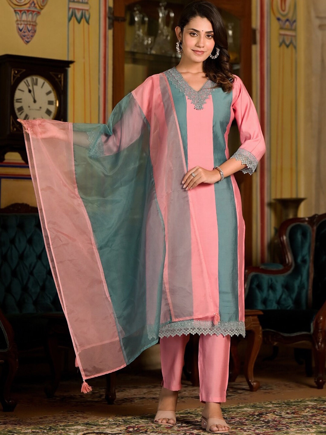Readiprint Fashions Colourblocked V-Neck Pure Silk Kurta & Trouser With Dupatta, Teal
Readiprint Fashions Colourblocked V-Neck Pure Silk Kurta & Trouser With Dupatta, Teal