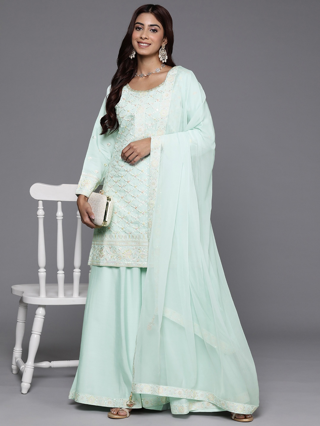 Libas Art Floral Embroidered Beads & Stones Kurti with Palazzos & Dupatta, Sea green
Libas Art Floral Embroidered Beads & Stones Kurti with Palazzos & Dupatta, Sea green