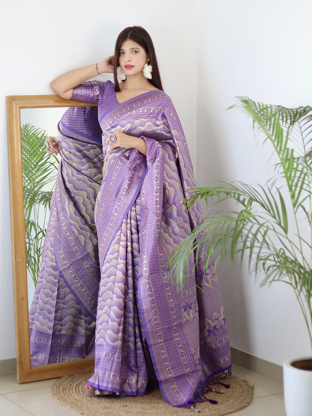 ALMAARI FASHION Ethnic Motifs Woven Design Pure Silk Designer Kanjeevaram Saree, Purple
ALMAARI FASHION Ethnic Motifs Woven Design Pure Silk Designer Kanjeevaram Saree, Purple