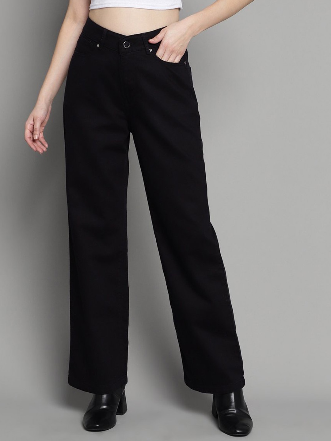 Xpose Women Comfort Wide Leg High-Rise Dark Shade Clean Look Pure Cotton Jeans, Black
Xpose Women Comfort Wide Leg High-Rise Dark Shade Clean Look Pure Cotton Jeans, Black