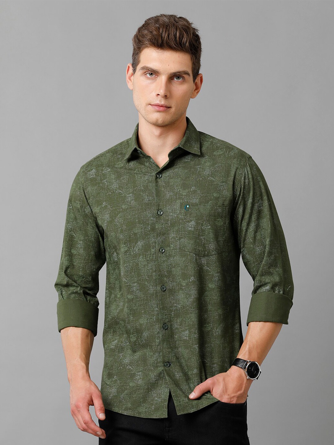 CAVALLO by Linen Club Contemporary Slim Fit Abstract Printed Cotton Linen Casual Shirt, Green
CAVALLO by Linen Club Contemporary Slim Fit Abstract Printed Cotton Linen Casual Shirt, Green