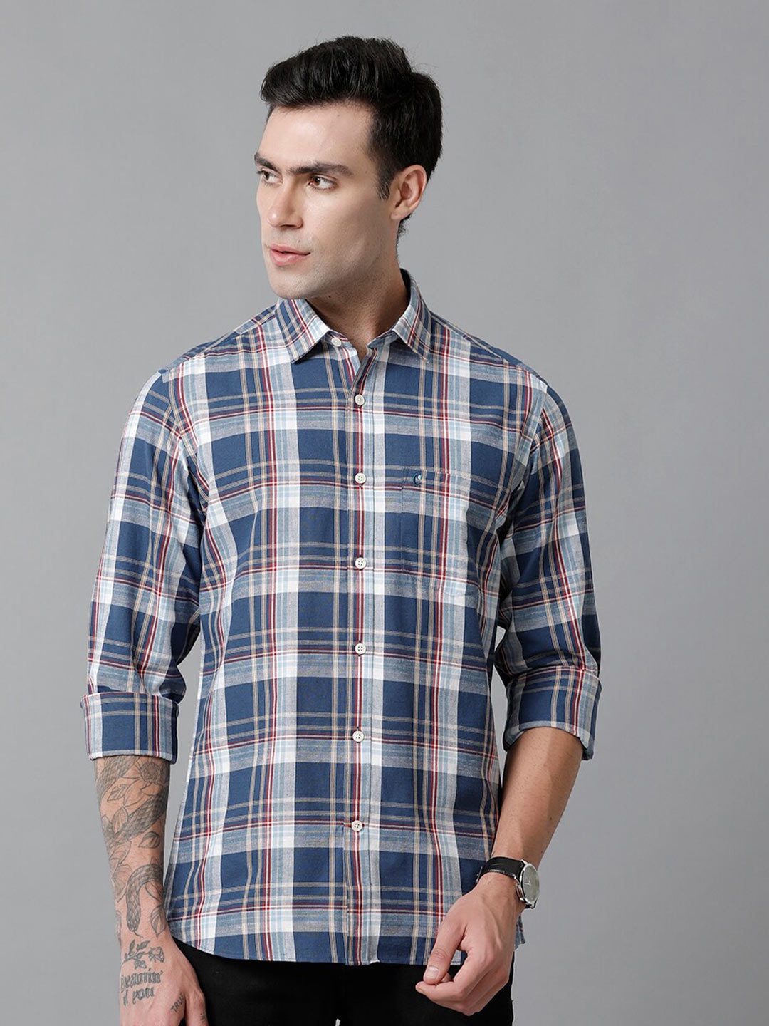 CAVALLO by Linen Club Contemporary Slim Fit Tartan Checked Cotton & Linen Casual Shirt, Blue
CAVALLO by Linen Club Contemporary Slim Fit Tartan Checked Cotton & Linen Casual Shirt, Blue