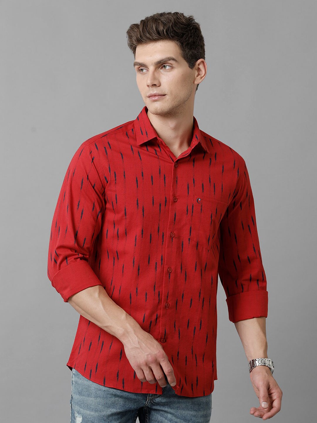 CAVALLO by Linen Club Contemporary Slim Fit Abstract Printed Cotton Linen Casual Shirt, Red
CAVALLO by Linen Club Contemporary Slim Fit Abstract Printed Cotton Linen Casual Shirt, Red