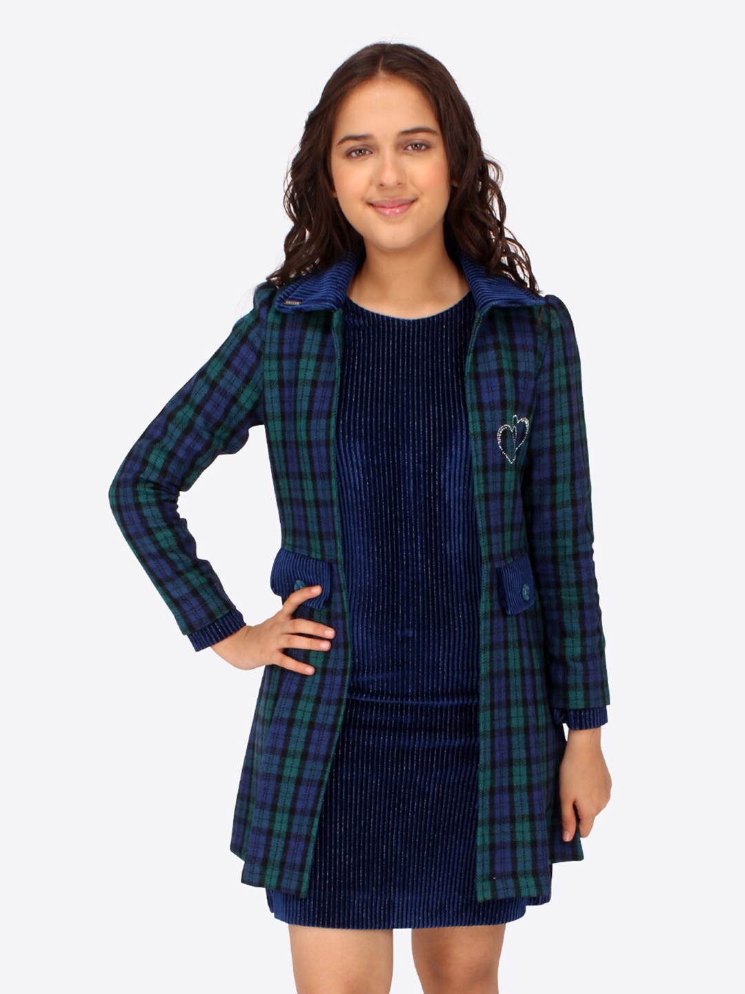 CUTECUMBER Self Design Long Sleeves Velvet Sheath Dress With Longline Shrug, Blue
CUTECUMBER Self Design Long Sleeves Velvet Sheath Dress With Longline Shrug, Blue