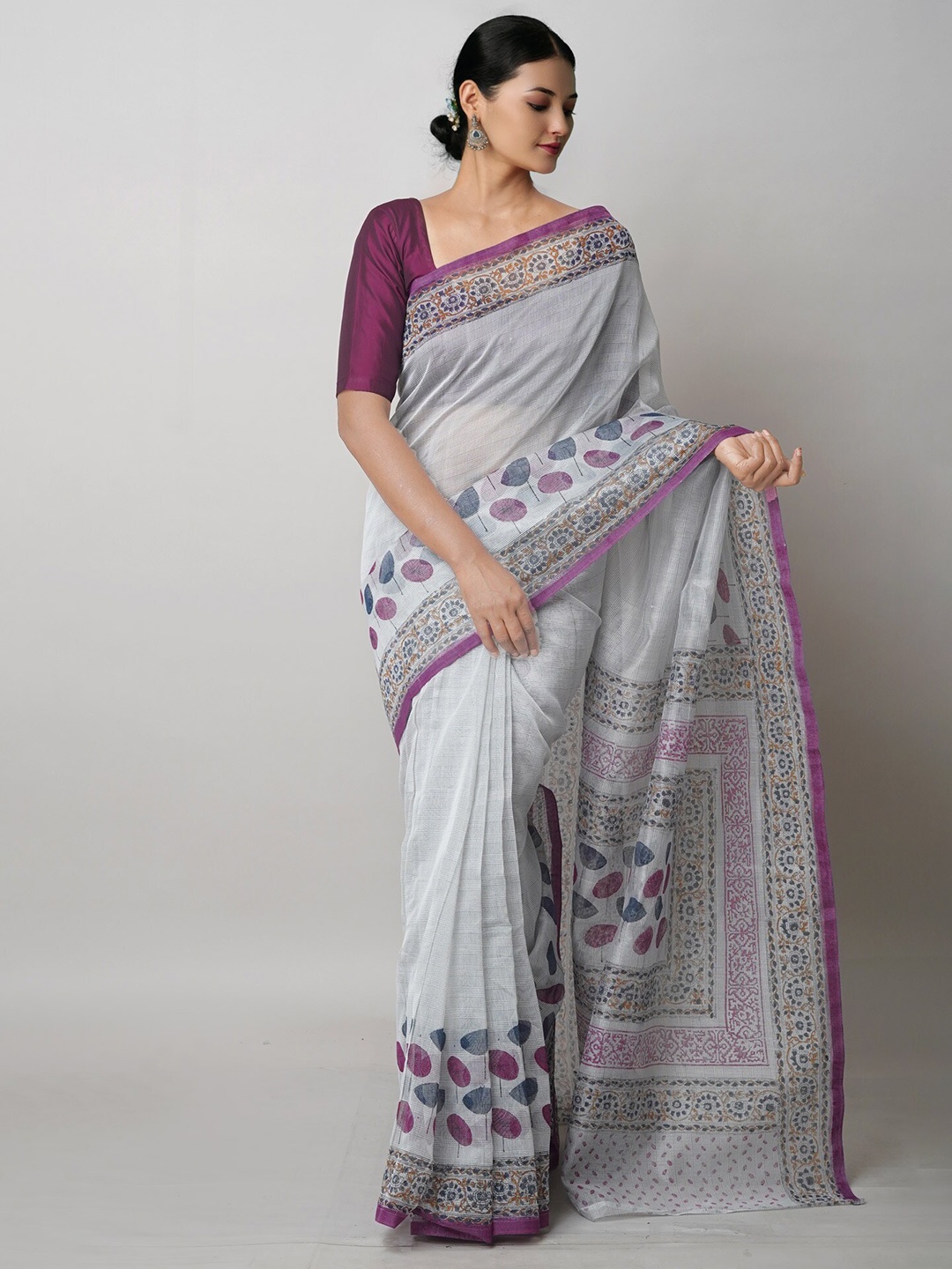 Unnati Silks Ethnic Motifs Block Printed Saree, Grey