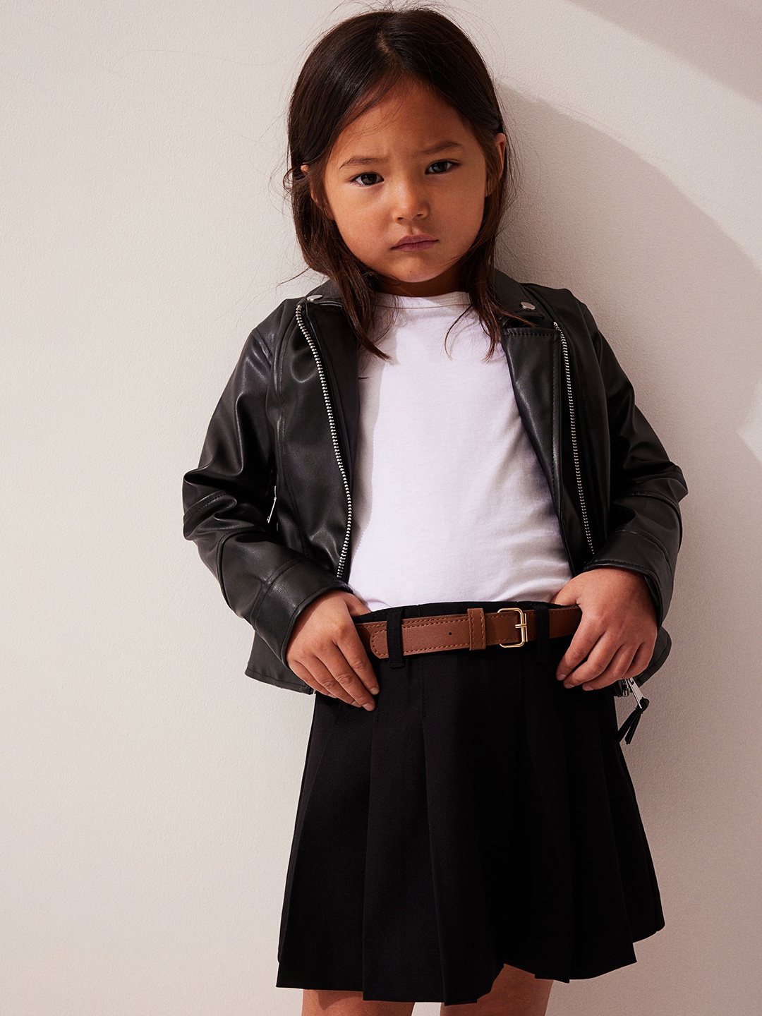H&M Girls Pleated Skirt, Black
