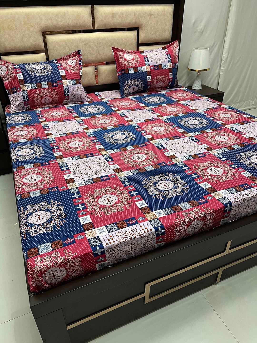 Pure Decor Castle Red & Blue Ethnic Motif 162 TC King Fitted Bedsheet with 2 Pillow Covers
Pure Decor Castle Red & Blue Ethnic Motif 162 TC King Fitted Bedsheet with 2 Pillow Covers