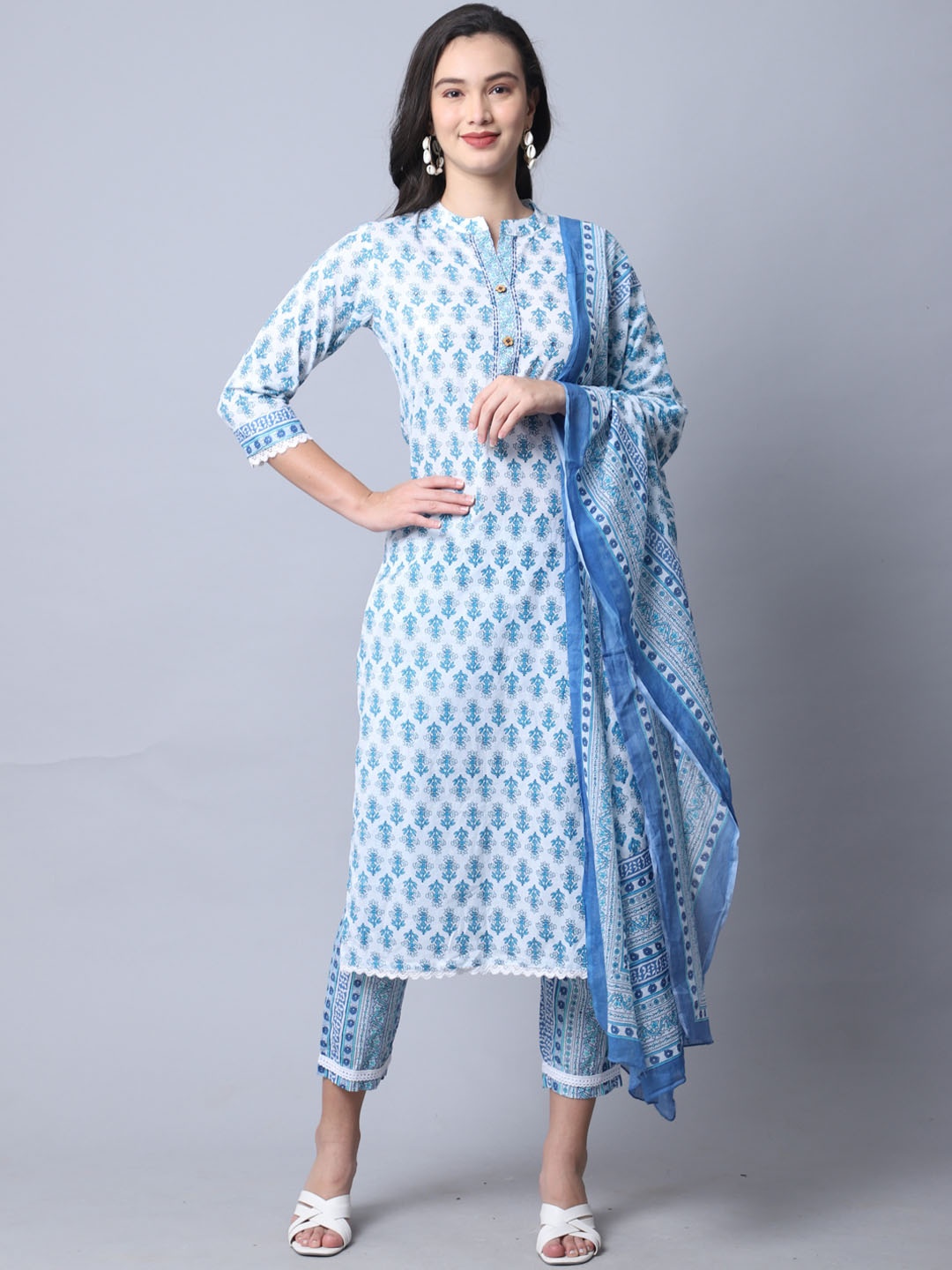 Roly Poly Floral Printed Thread Work Pure Cotton Kurta & Trousers With Dupatta, Blue
Roly Poly Floral Printed Thread Work Pure Cotton Kurta & Trousers With Dupatta, Blue