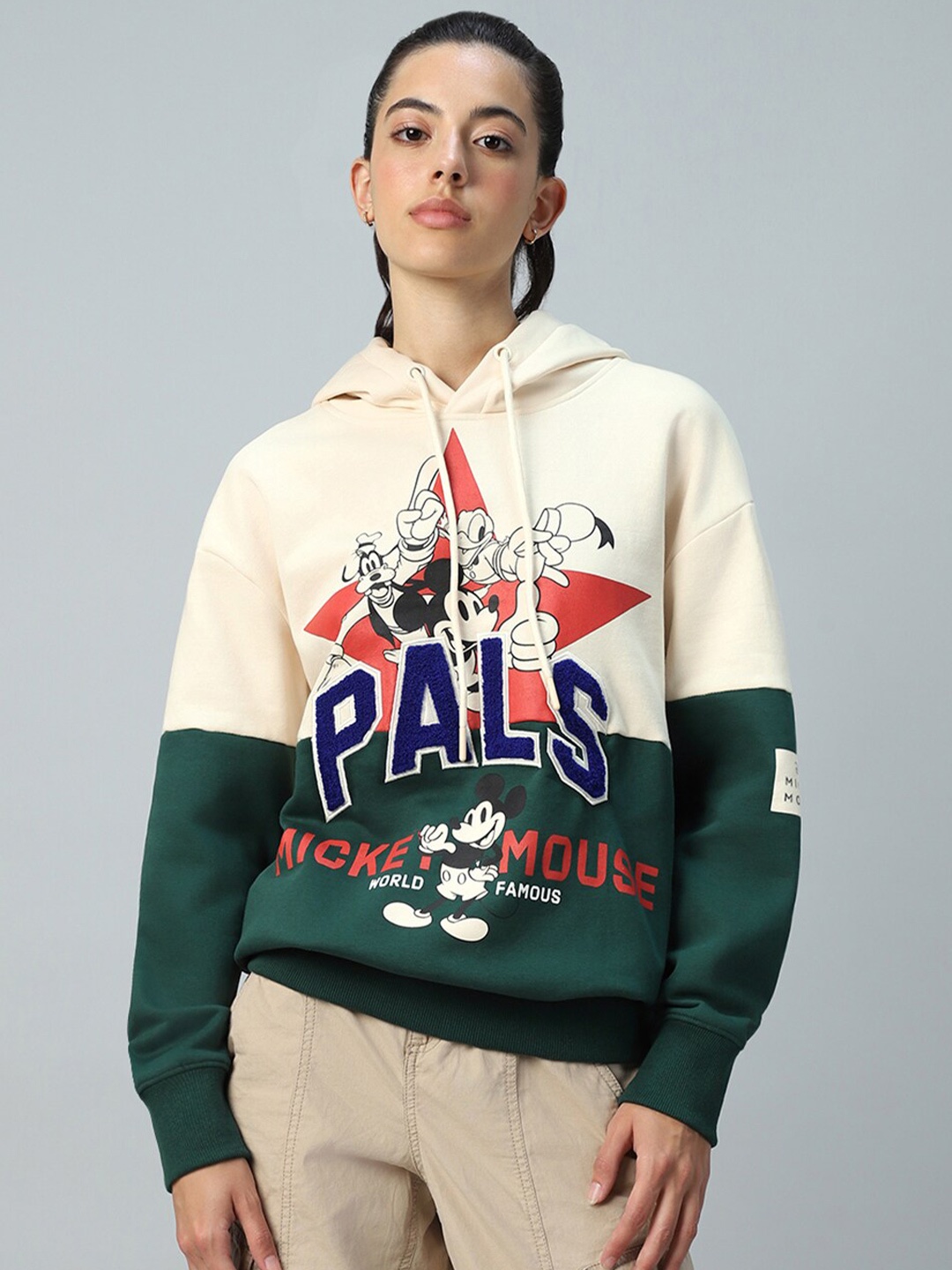 Bewakoof Heavy Duty 1.0 Women Star Mickey Graphic Printed Oversized Hoodies, Off white
Bewakoof Heavy Duty 1.0 Women Star Mickey Graphic Printed Oversized Hoodies, Off white