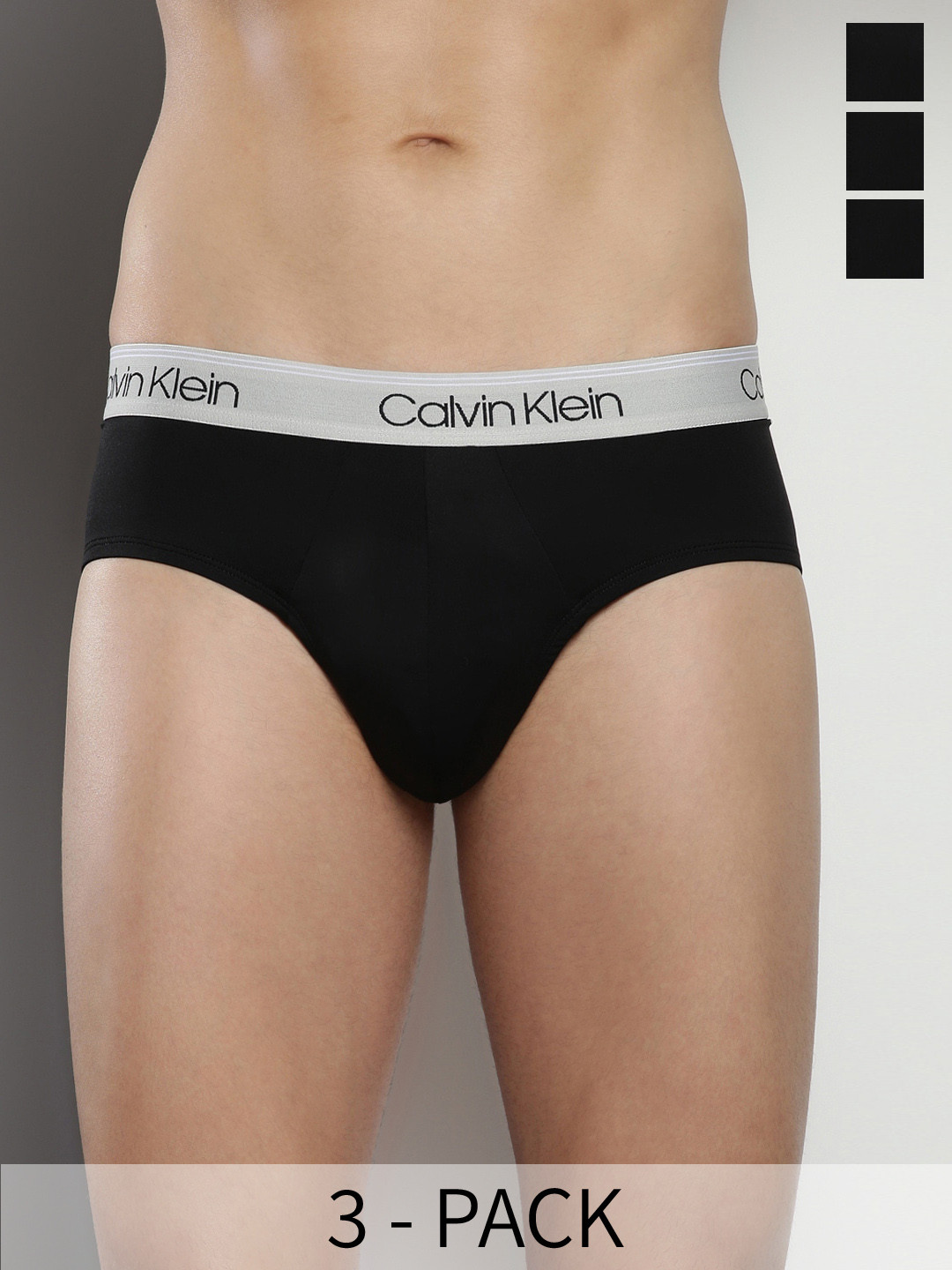 Calvin Klein Pack Of 3 Mid-Rise Basic Briefs NB2568GF0, Black
Calvin Klein Pack Of 3 Mid-Rise Basic Briefs NB2568GF0, Black