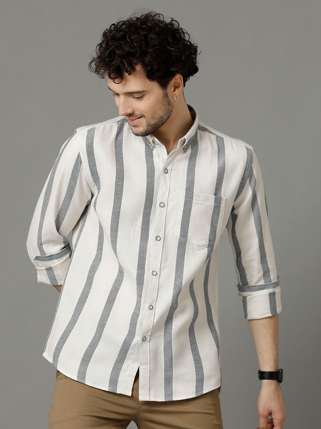 YOVISH Comfort Vertical Stripes Spread Collar Long Sleeves Cotton Casual Shirt, White
YOVISH Comfort Vertical Stripes Spread Collar Long Sleeves Cotton Casual Shirt, White