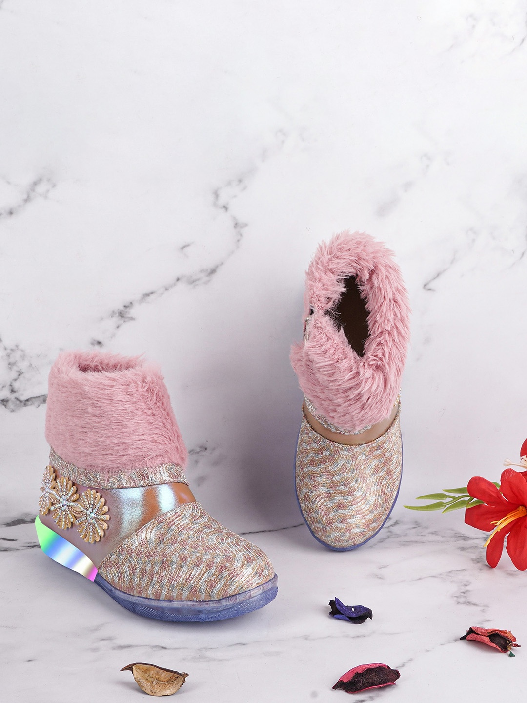 BAESD Girls Mid Top Embellished Faux Fur Trim Winter Boots With LED Lights, Gold
BAESD Girls Mid Top Embellished Faux Fur Trim Winter Boots With LED Lights, Gold