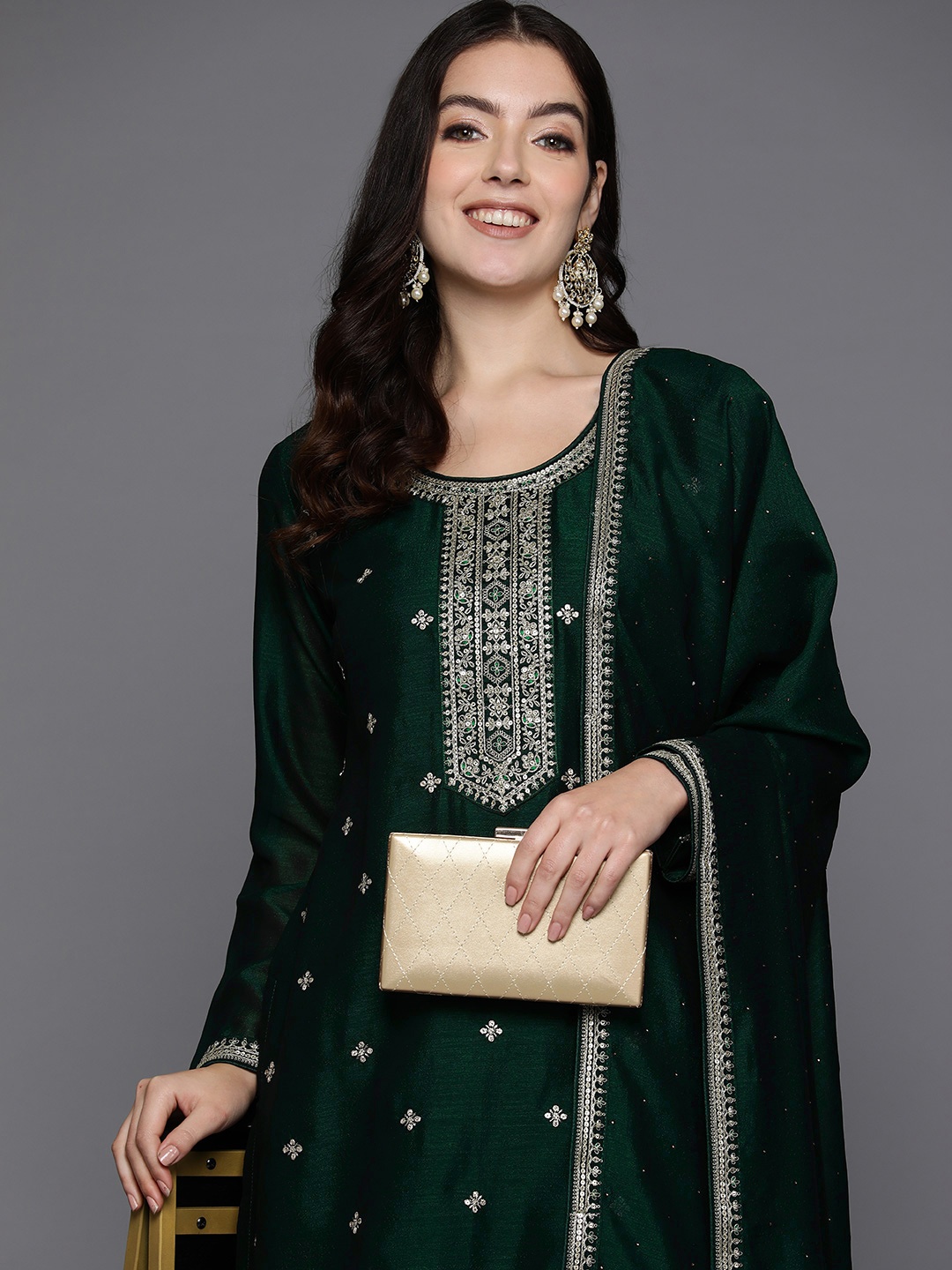 Indo Era Women Floral Embroidered Regular Sequinned Kurta with Trousers & Dupatta, Green
Indo Era Women Floral Embroidered Regular Sequinned Kurta with Trousers & Dupatta, Green