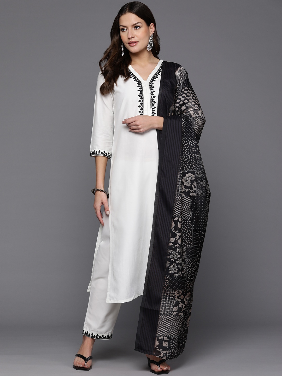 Indo Era Women Embroidered Regular Mirror Work Kurta with Trousers & With Dupatta, White
Indo Era Women Embroidered Regular Mirror Work Kurta with Trousers & With Dupatta, White