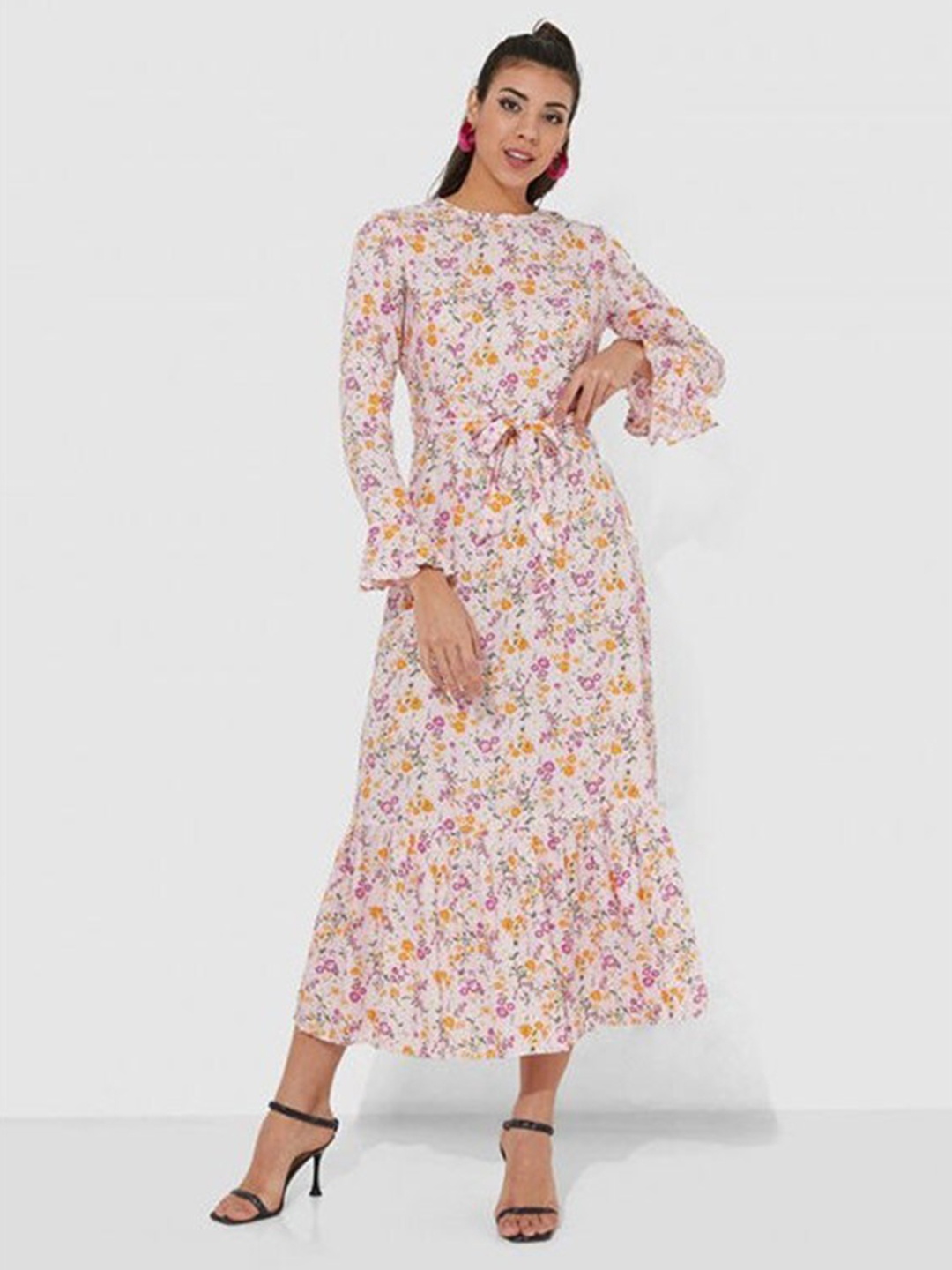 Aila Floral Printed Round Neck Bell Sleeves Fit & Flare Midi Dress, White
Aila Floral Printed Round Neck Bell Sleeves Fit & Flare Midi Dress, White