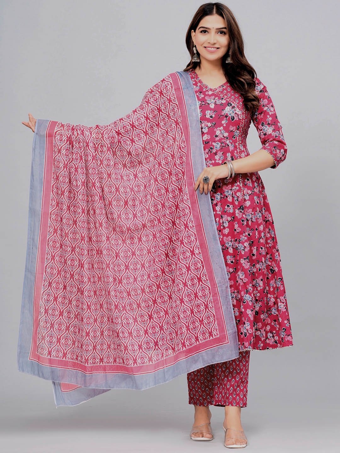 DHROOV TARA Floral Printed Sequinned Anarkali Pure Cotton Kurta with Trousers & Dupatta, Pink
DHROOV TARA Floral Printed Sequinned Anarkali Pure Cotton Kurta with Trousers & Dupatta, Pink