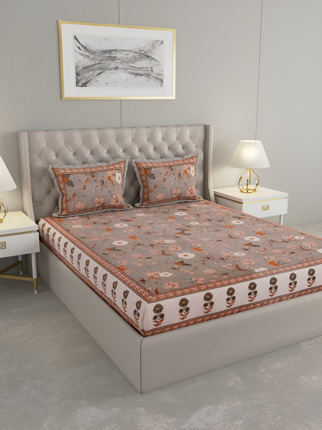 Wayne Martin Brown & Off White Printed Cotton 330 TC King Bedsheet With 2 Pillow Covers
Wayne Martin Brown & Off White Printed Cotton 330 TC King Bedsheet With 2 Pillow Covers