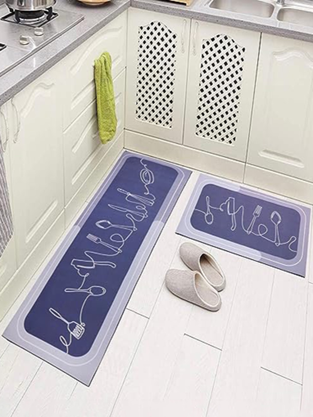HomeCloud 2-Pcs Blue & White Abstract Printed Non-Skid & Soft Absorbent Rubber Kitchen Mat
HomeCloud 2-Pcs Blue & White Abstract Printed Non-Skid & Soft Absorbent Rubber Kitchen Mat