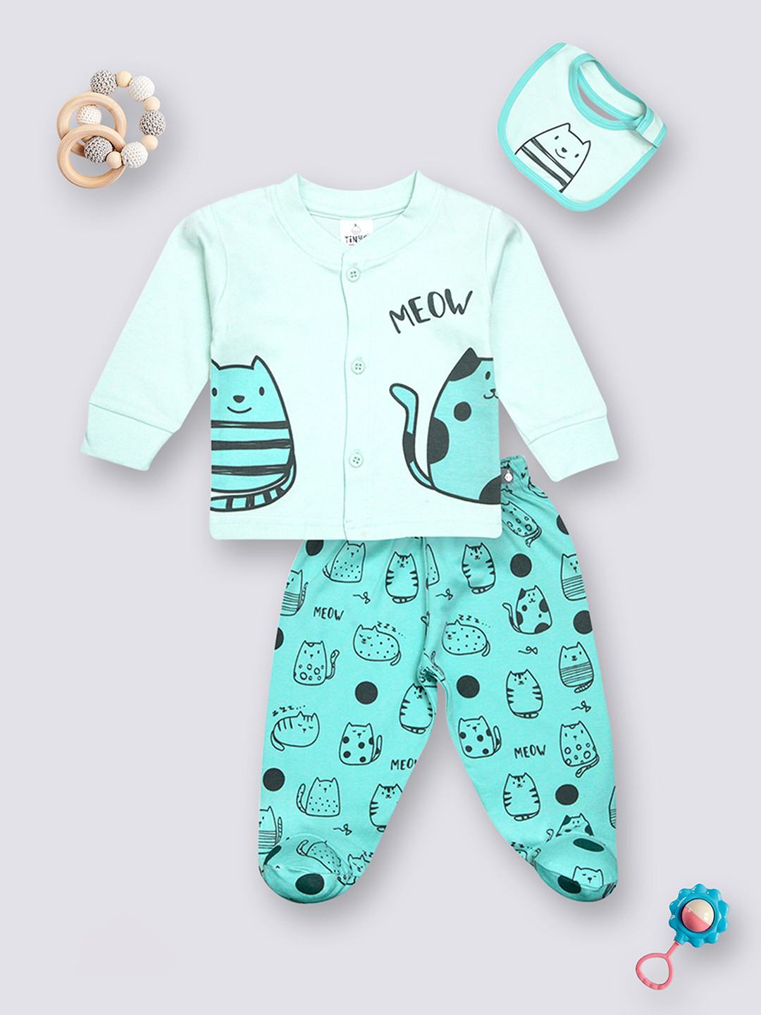 Moms Love Girls Printed Pure Cotton Top with Trousers, Sea green
Moms Love Girls Printed Pure Cotton Top with Trousers, Sea green