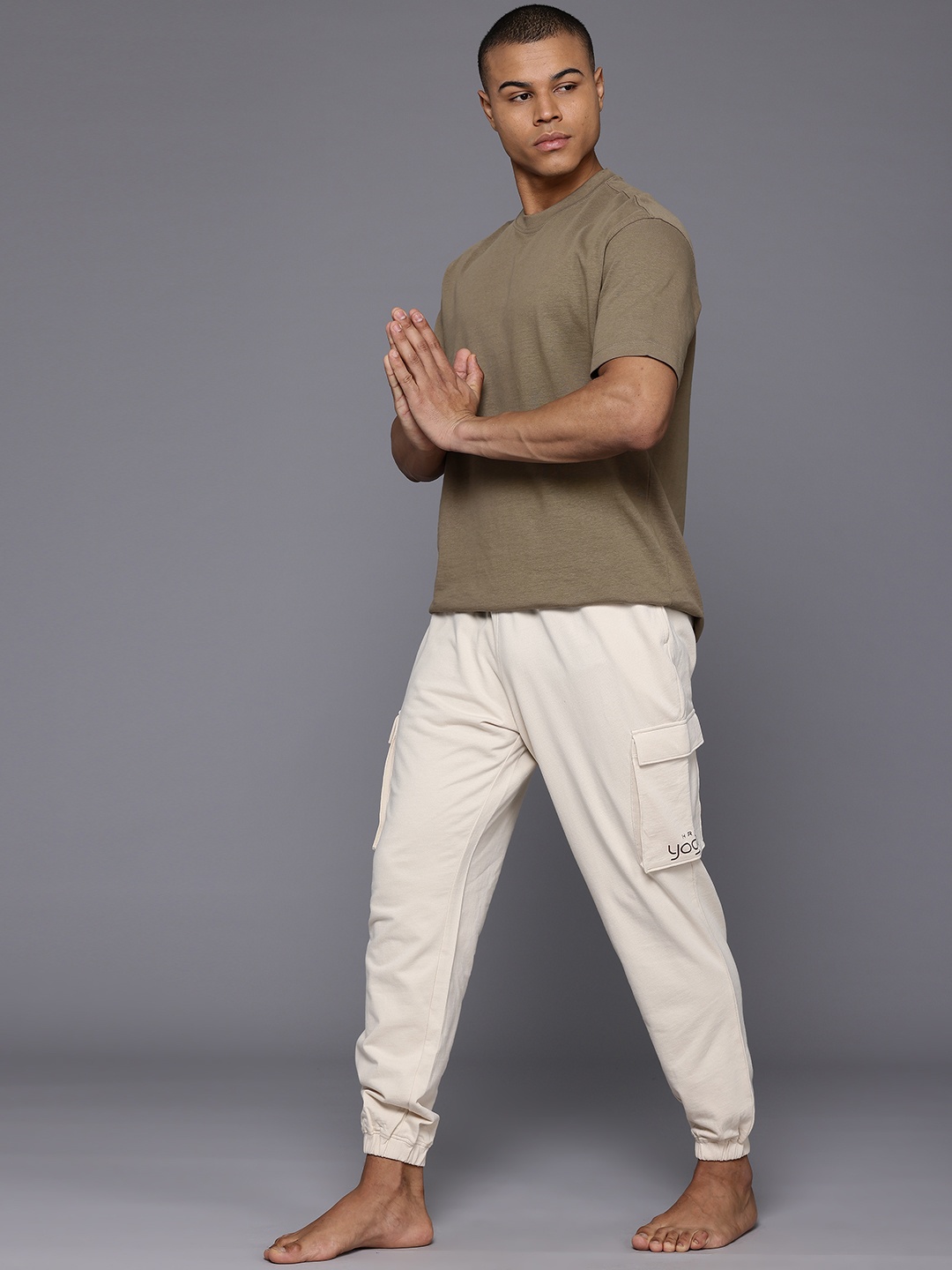 HRX by Hrithik Roshan Men Relaxed Fit Pure Cotton Yoga Track Pants, Beige
HRX by Hrithik Roshan Men Relaxed Fit Pure Cotton Yoga Track Pants, Beige