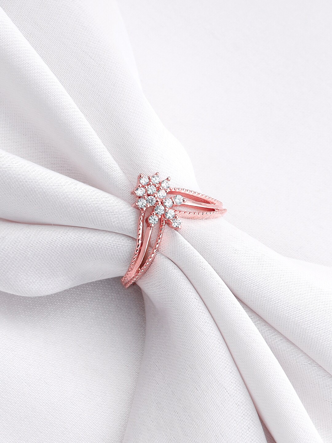 GIVA 925 Sterling Silver Rose Gold-plated Cubic Zirconia Studded Adjustable Finger Ring
GIVA 925 Sterling Silver Rose Gold-plated Cubic Zirconia Studded Adjustable Finger Ring