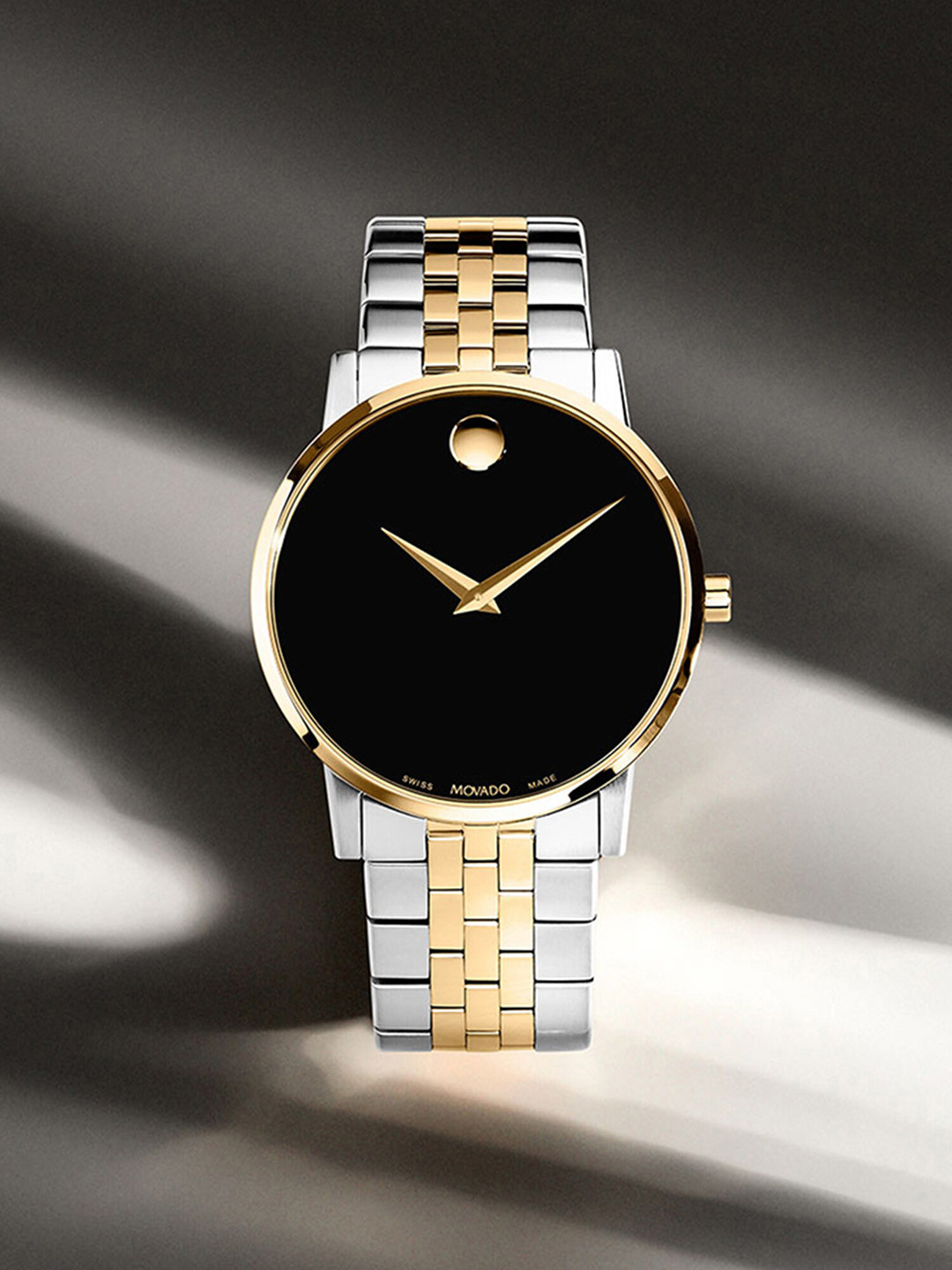 MOVADO Men Brass Dial & Stainless Steel Bracelet Style Straps Analogue Watch 0607200, Black
MOVADO Men Brass Dial & Stainless Steel Bracelet Style Straps Analogue Watch 0607200, Black
