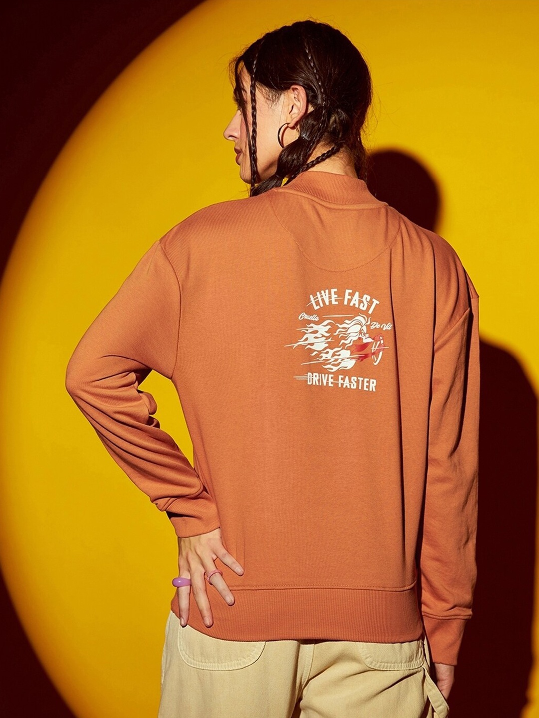 Bewakoof Orange Official Disney Merchandise Printed Drop Shoulder Oversized Sweatshirt
Bewakoof Orange Official Disney Merchandise Printed Drop Shoulder Oversized Sweatshirt