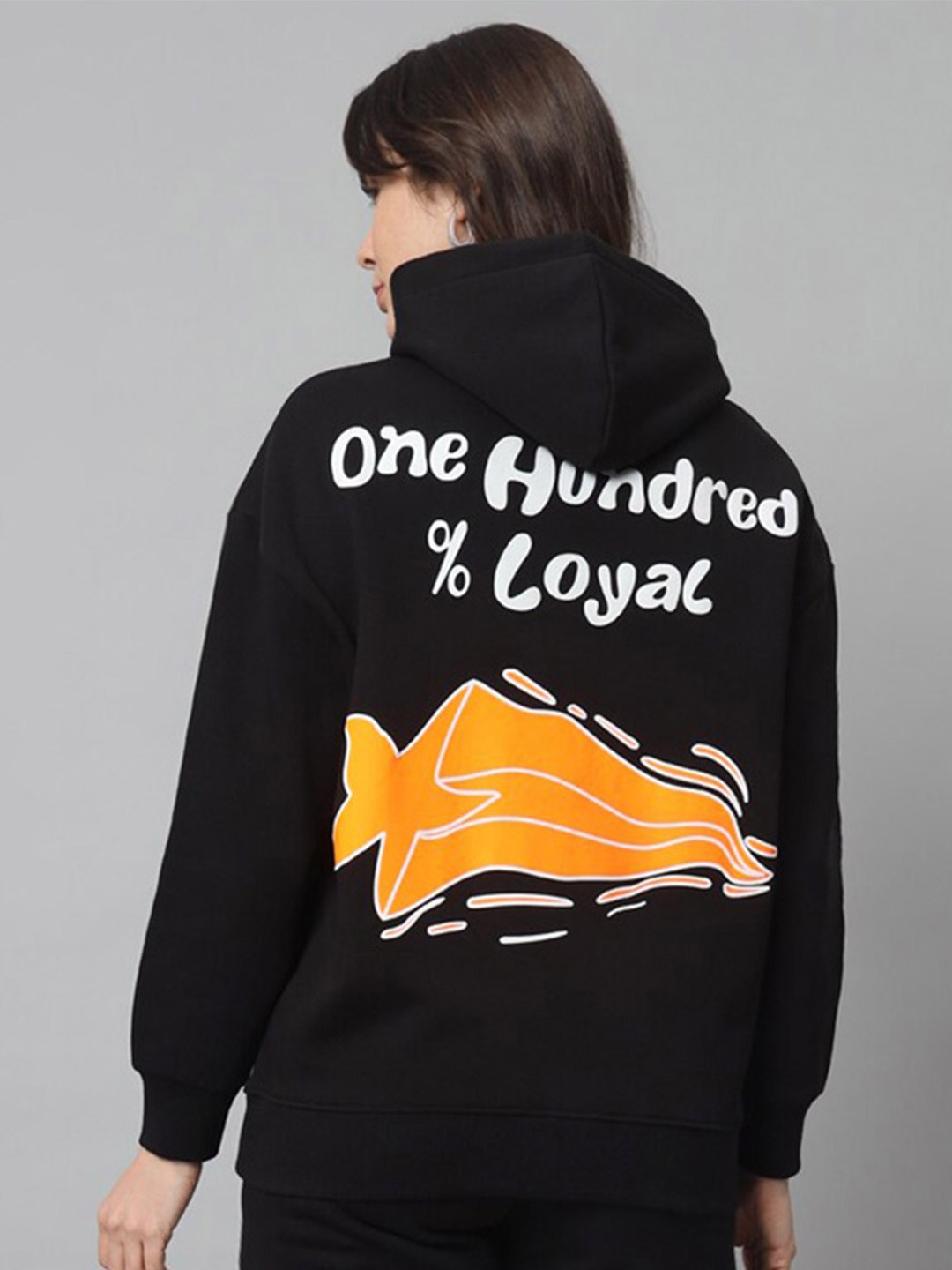 GRIFFEL Typography Printed Hooded Drop Shoulder Sleeves Fleece Oversized Sweatshirt, Black
GRIFFEL Typography Printed Hooded Drop Shoulder Sleeves Fleece Oversized Sweatshirt, Black