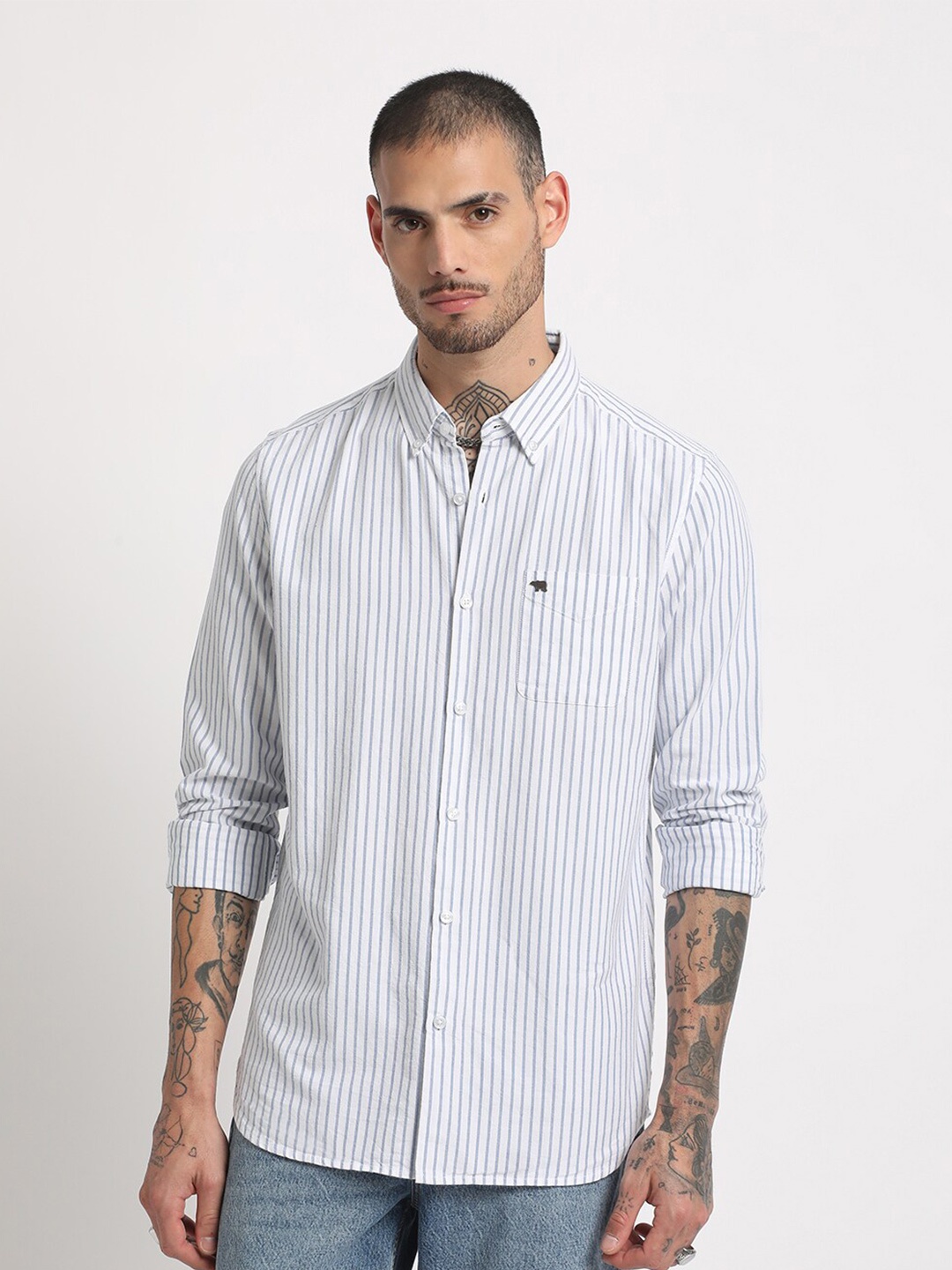 THE BEAR HOUSE Slim Fit Vertical Striped Button-Down Collar Casual Pure Cotton Shirt, White
THE BEAR HOUSE Slim Fit Vertical Striped Button-Down Collar Casual Pure Cotton Shirt, White