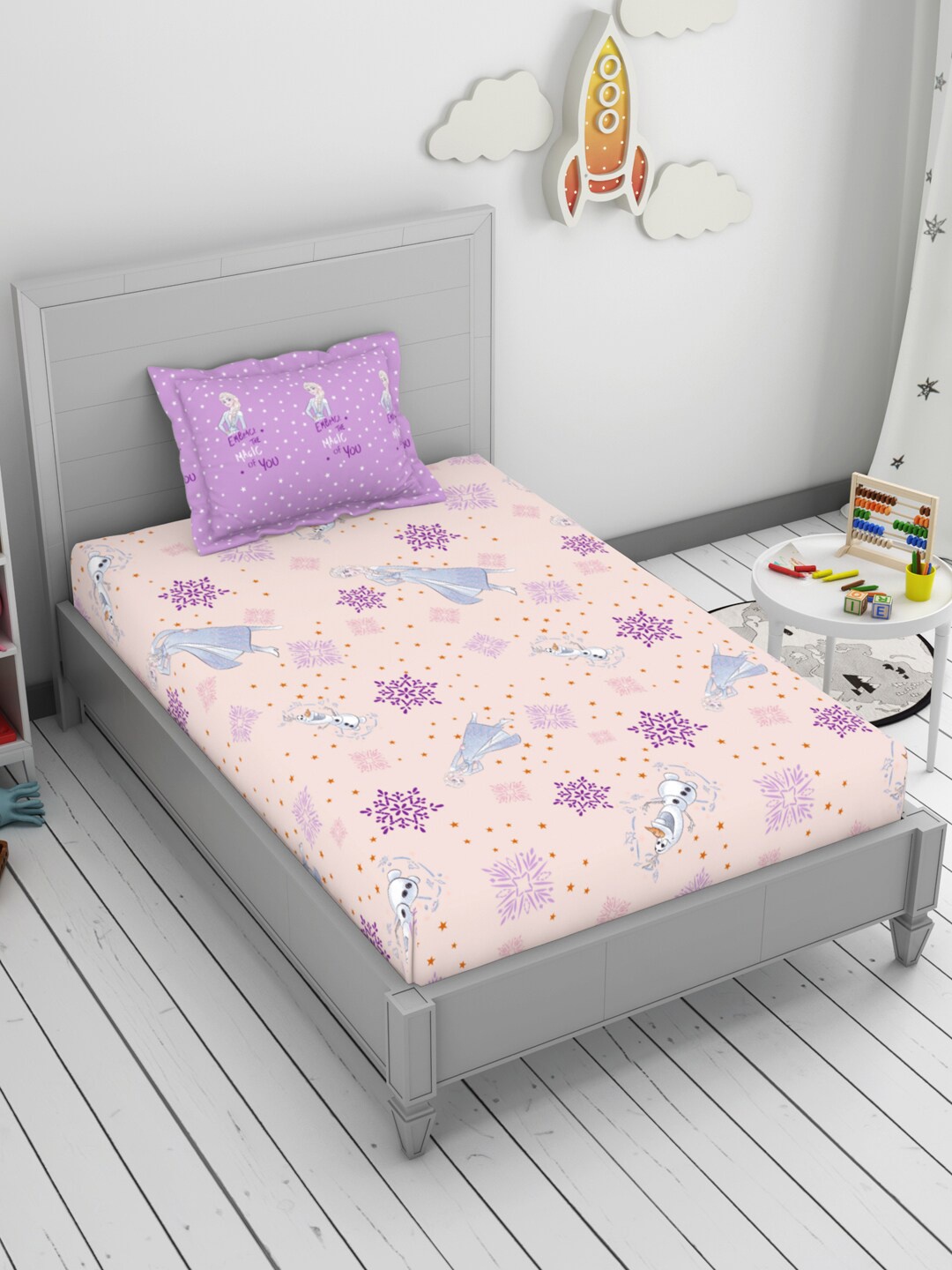 Welspun Beige Cartoon Characters Printed Cotton 144 TC Single Bedsheet With 1 Pillow Cover
Welspun Beige Cartoon Characters Printed Cotton 144 TC Single Bedsheet With 1 Pillow Cover