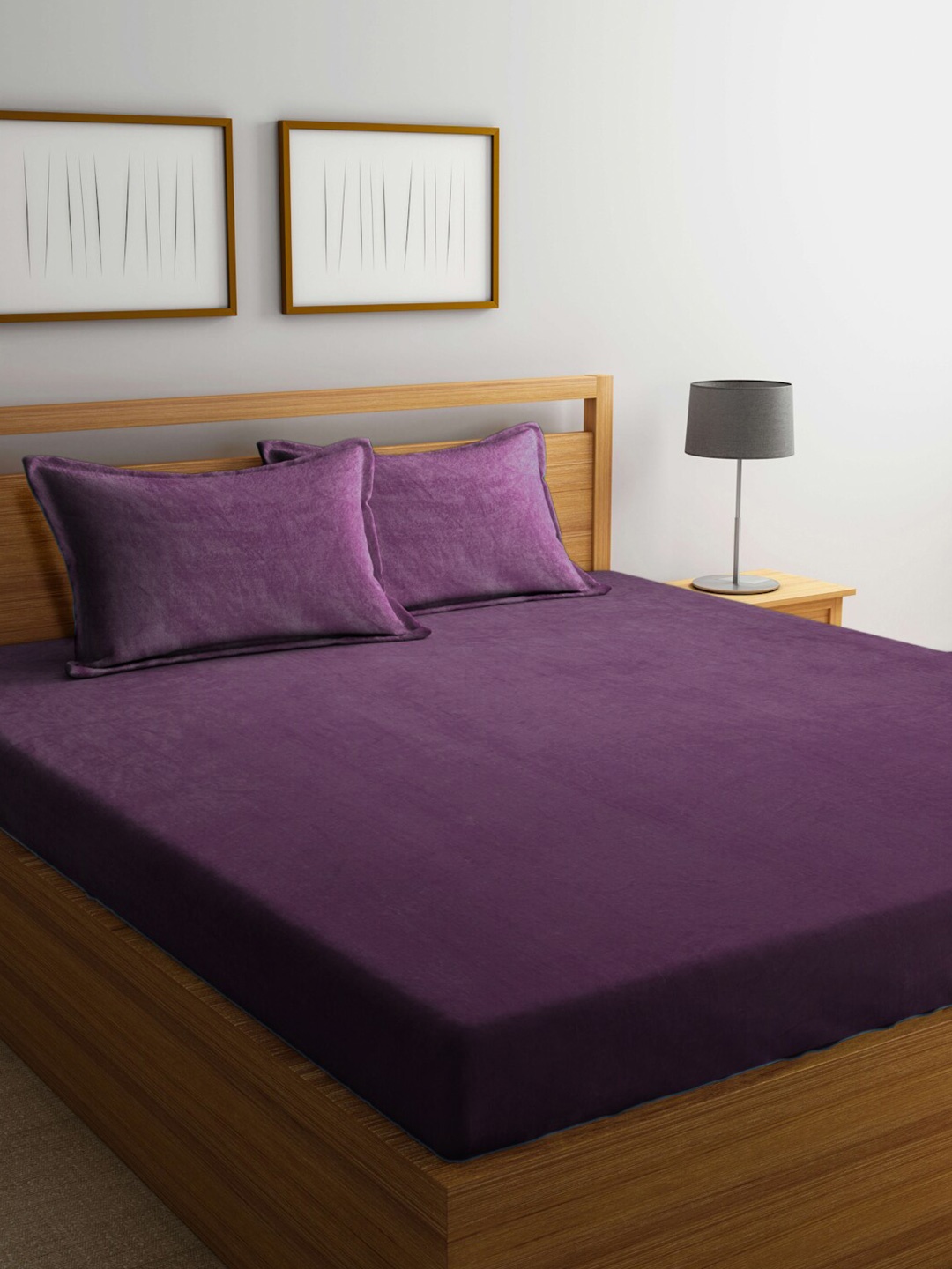 FABINALIV Purple 300 TC Woollen King Size Fitted Double Bedsheet with 2 Pillow Covers
FABINALIV Purple 300 TC Woollen King Size Fitted Double Bedsheet with 2 Pillow Covers