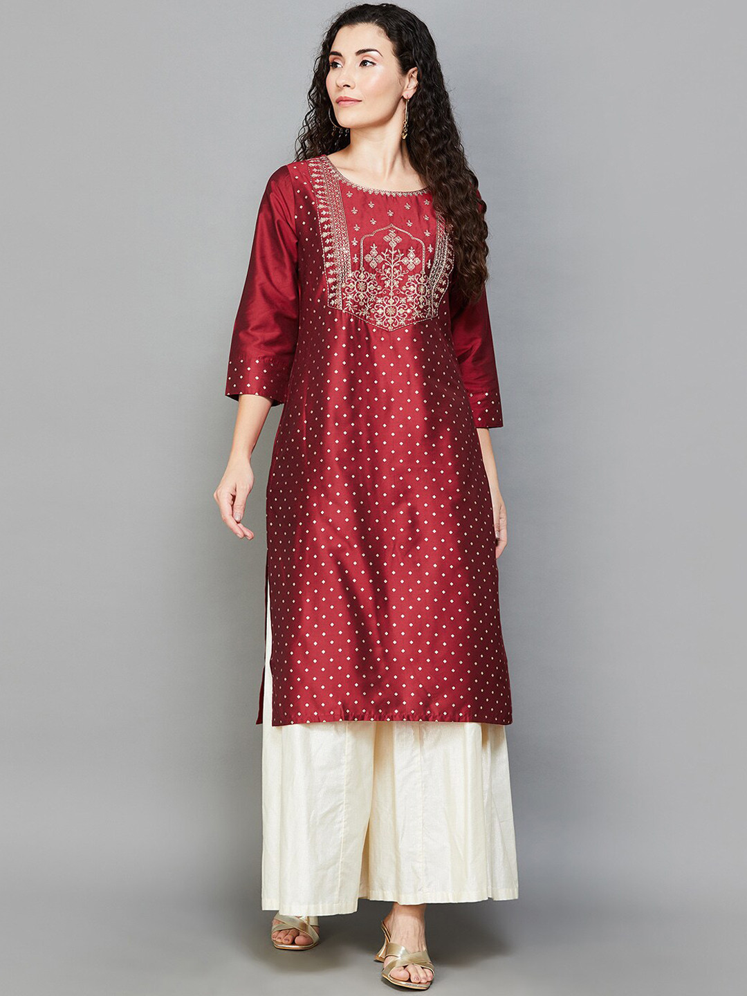 Melange by Lifestyle Geometric Printed & Sequins Embroidered Straight Kurta, Red
Melange by Lifestyle Geometric Printed & Sequins Embroidered Straight Kurta, Red