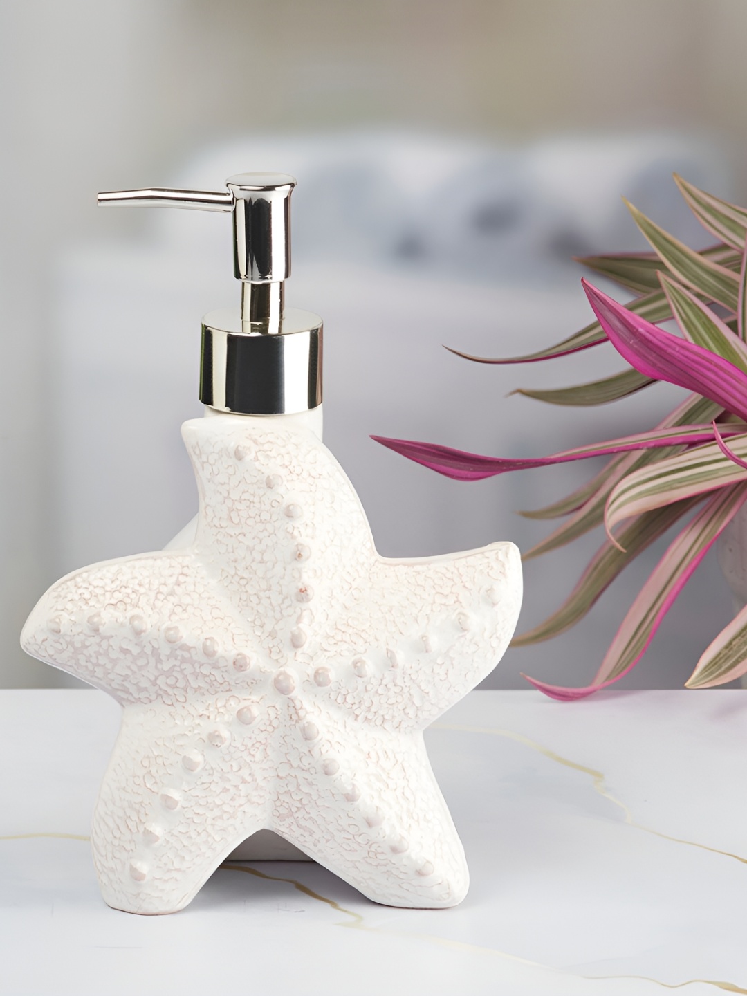 Kookee White Textured Ceramic Soap Dispenser