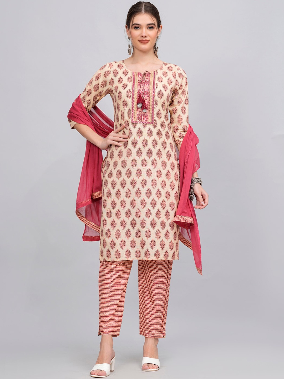 KALINI Ethnic Motifs Printed Mirror Work Pure Cotton Kurta & Trousers With Dupatta, Pink
KALINI Ethnic Motifs Printed Mirror Work Pure Cotton Kurta & Trousers With Dupatta, Pink