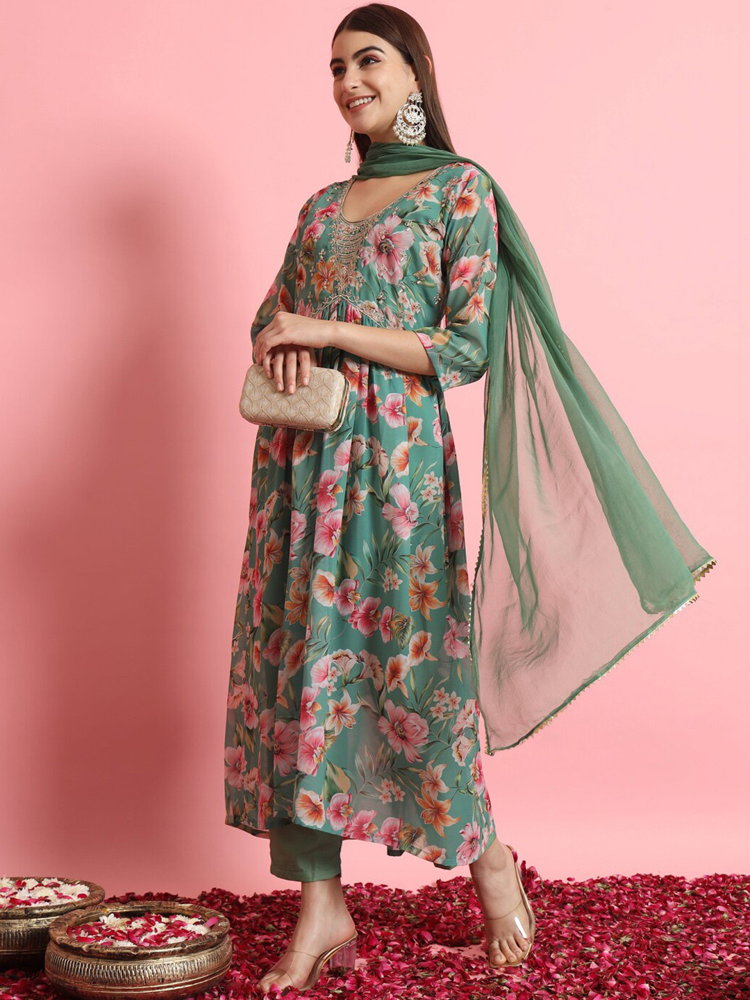 VredeVogel Floral Printed Alia Cut Thread Work Georgette Kurta With Trousers & Dupatta, Green
VredeVogel Floral Printed Alia Cut Thread Work Georgette Kurta With Trousers & Dupatta, Green