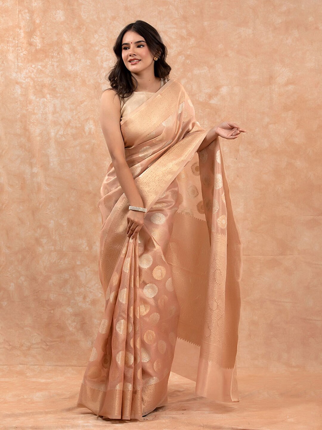 CHINAYA BANARAS Ethnic Motifs Woven Design Zari Pure Cotton Banarasi Saree, Rose gold
CHINAYA BANARAS Ethnic Motifs Woven Design Zari Pure Cotton Banarasi Saree, Rose gold