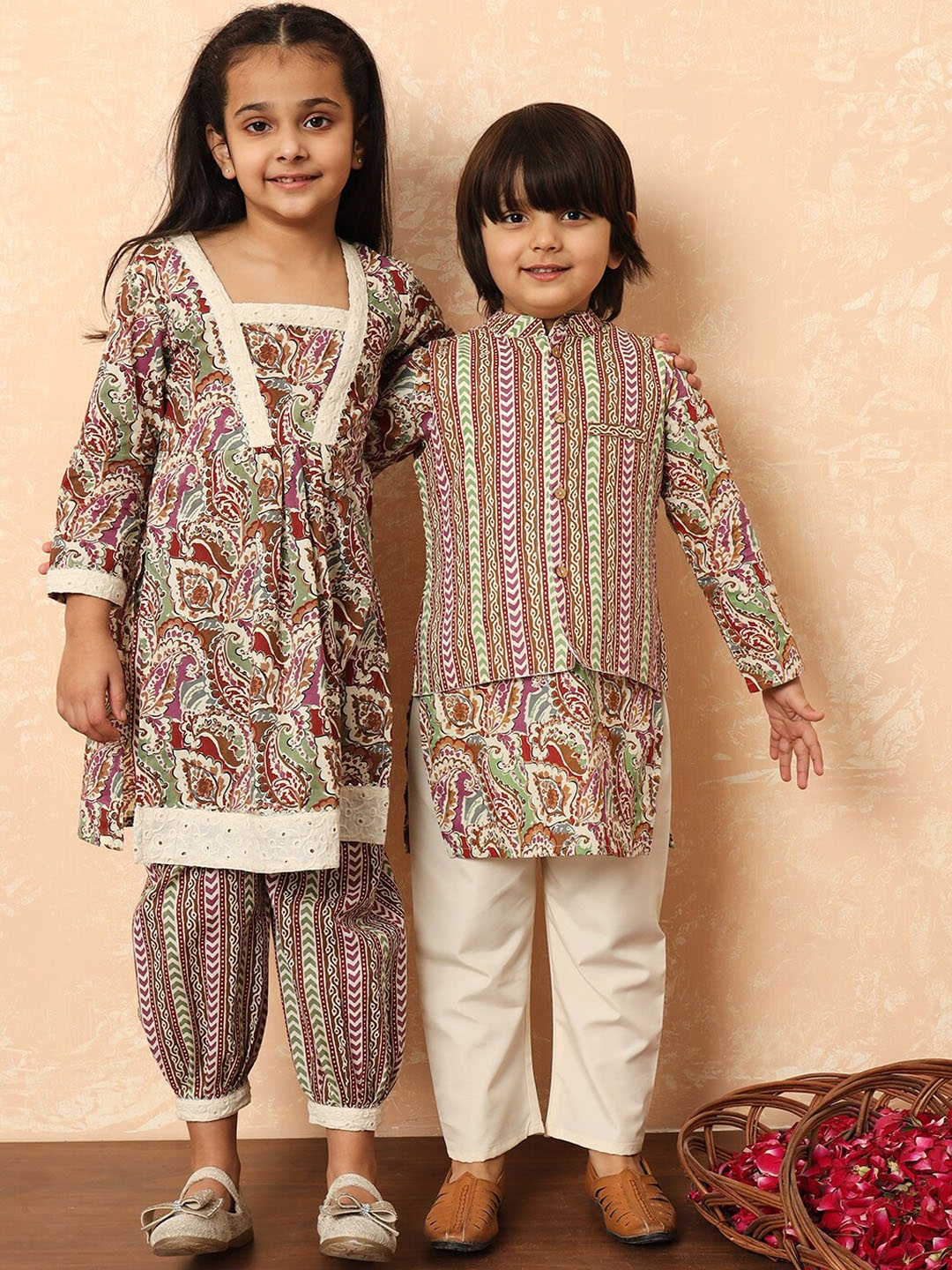 Readiprint Boy Tribal Printed Regular Pure Cotton Kurta With Pyjama & Jacket, Purple
Readiprint Boy Tribal Printed Regular Pure Cotton Kurta With Pyjama & Jacket, Purple