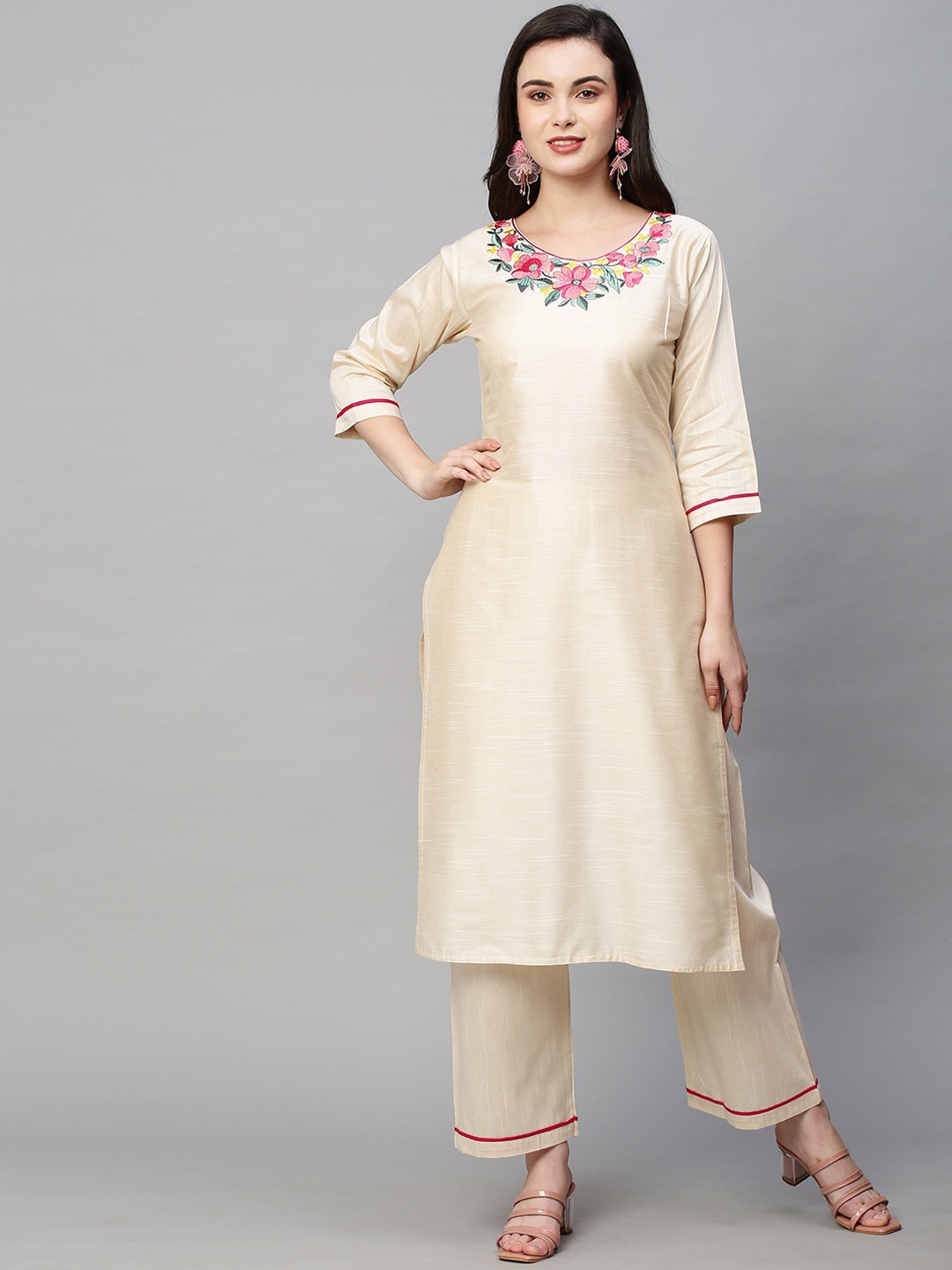 AMRUTVARSHA CREATION Floral Embroidered Round Neck Kurta With Palazzos And Dupatta, Cream
AMRUTVARSHA CREATION Floral Embroidered Round Neck Kurta With Palazzos And Dupatta, Cream