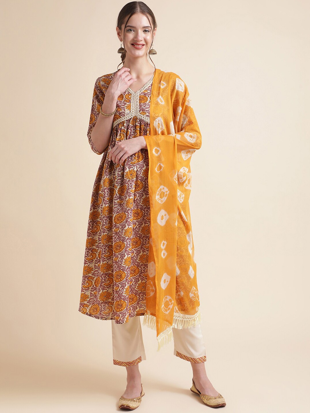 NAINVISH Floral Printed Thread Work Regular V-Neck Kurta With Trousers And Dupatta, Yellow
NAINVISH Floral Printed Thread Work Regular V-Neck Kurta With Trousers And Dupatta, Yellow