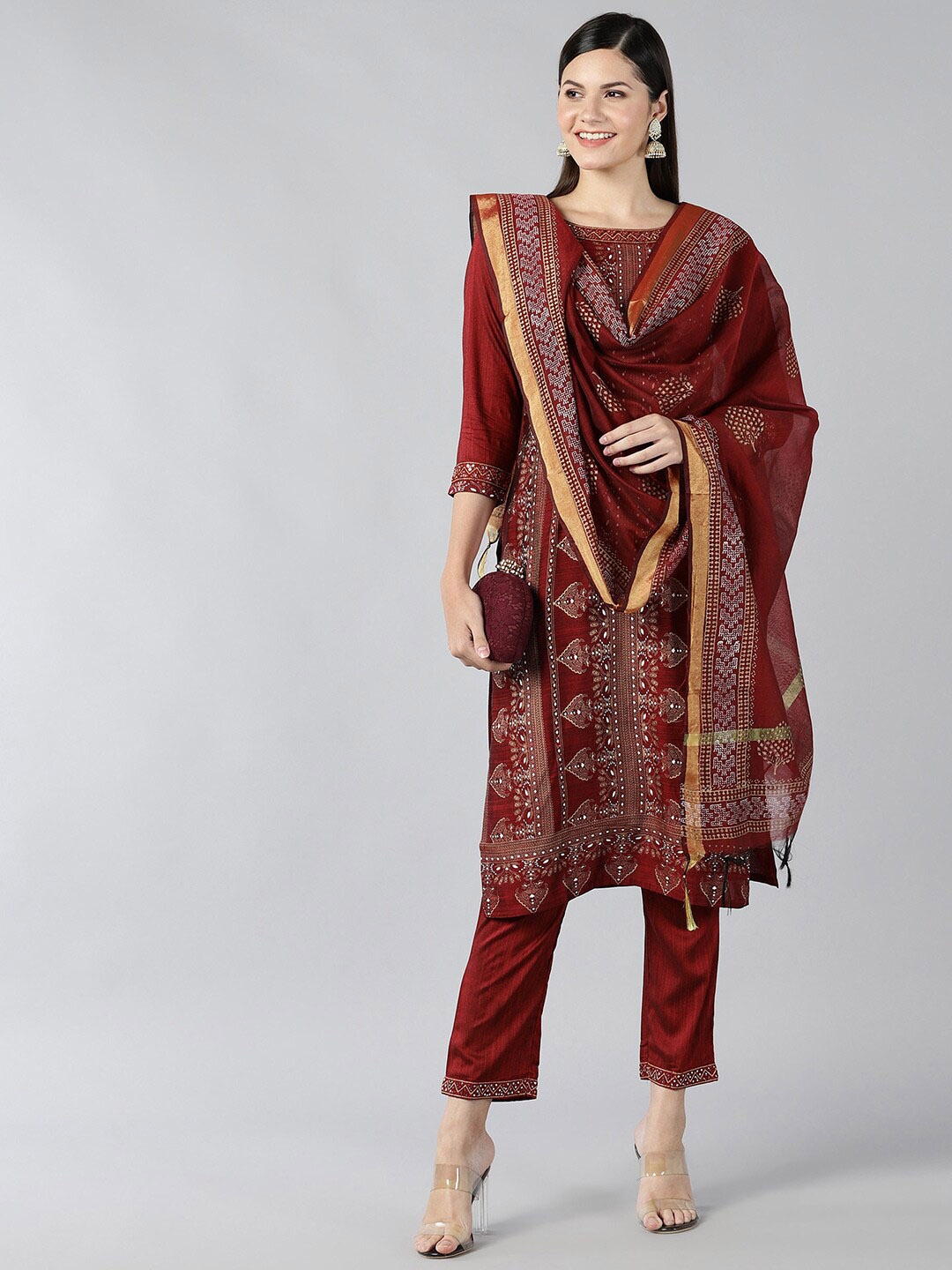 BAESD Ethnic Motifs Printed Regular Straight Kurta with Trousers & With Dupatta, Red
BAESD Ethnic Motifs Printed Regular Straight Kurta with Trousers & With Dupatta, Red
