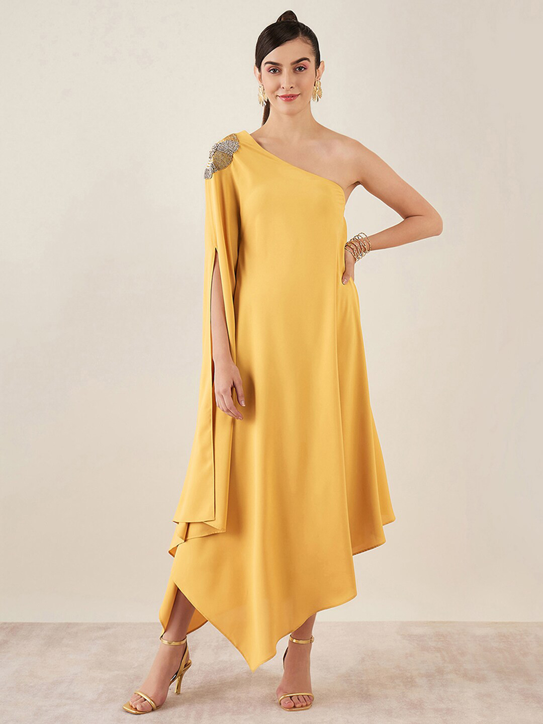 First Resort by Ramola Bachchan Embroidered One Shoulder Kimono Sleeve A-Line Maxi Dress, Mustard
First Resort by Ramola Bachchan Embroidered One Shoulder Kimono Sleeve A-Line Maxi Dress, Mustard