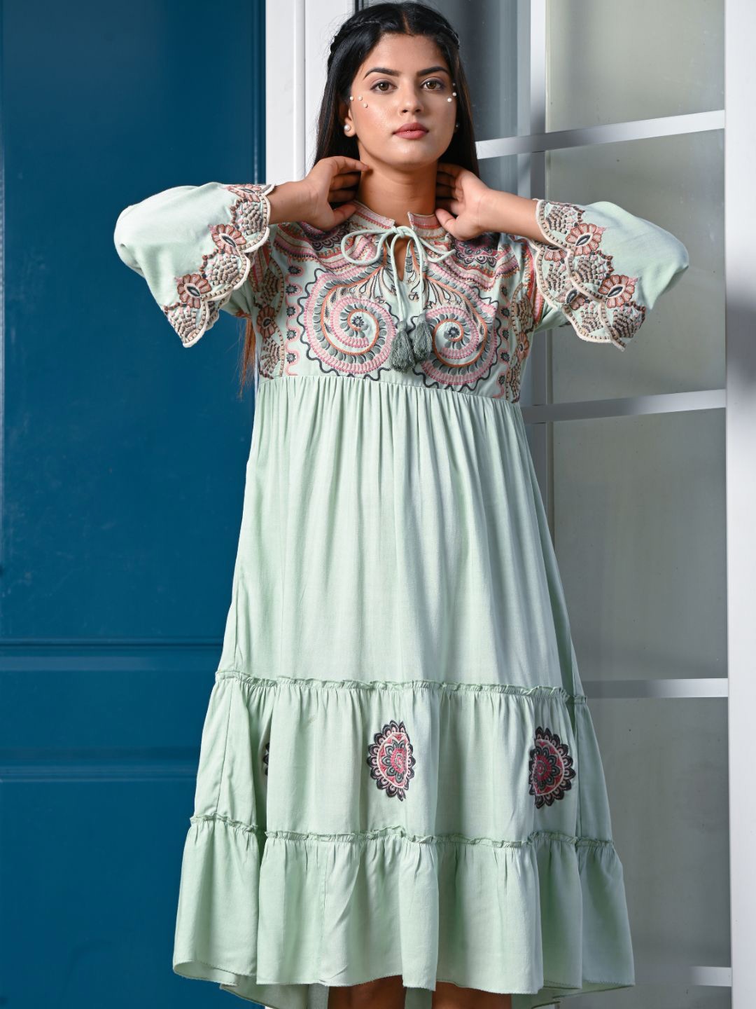 Zolo Label Ethnic Motifs Embroidered Tie-Up Neck Flared Sleeves Cotton A-Line Dress, Green
Zolo Label Ethnic Motifs Embroidered Tie-Up Neck Flared Sleeves Cotton A-Line Dress, Green