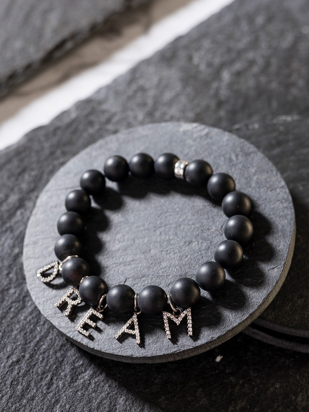 Stone Story By Shruti Unisex Sterling Silver Rhodium-Plated Beaded Elasticated Bracelet
Stone Story By Shruti Unisex Sterling Silver Rhodium-Plated Beaded Elasticated Bracelet