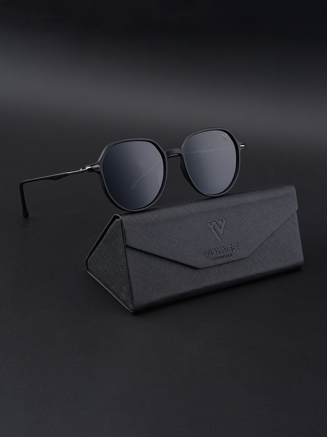 Voyage Unisex Black Lens & Black Round Sunglasses with Polarised and UV Protected Lens
Voyage Unisex Black Lens & Black Round Sunglasses with Polarised and UV Protected Lens