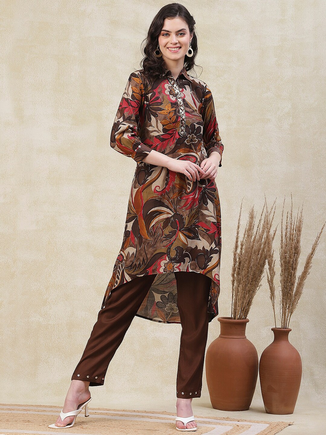 FASHOR Floral Printed Regular Sequinned Shirt Collar A-Line Kurta with Trousers, Brown
FASHOR Floral Printed Regular Sequinned Shirt Collar A-Line Kurta with Trousers, Brown