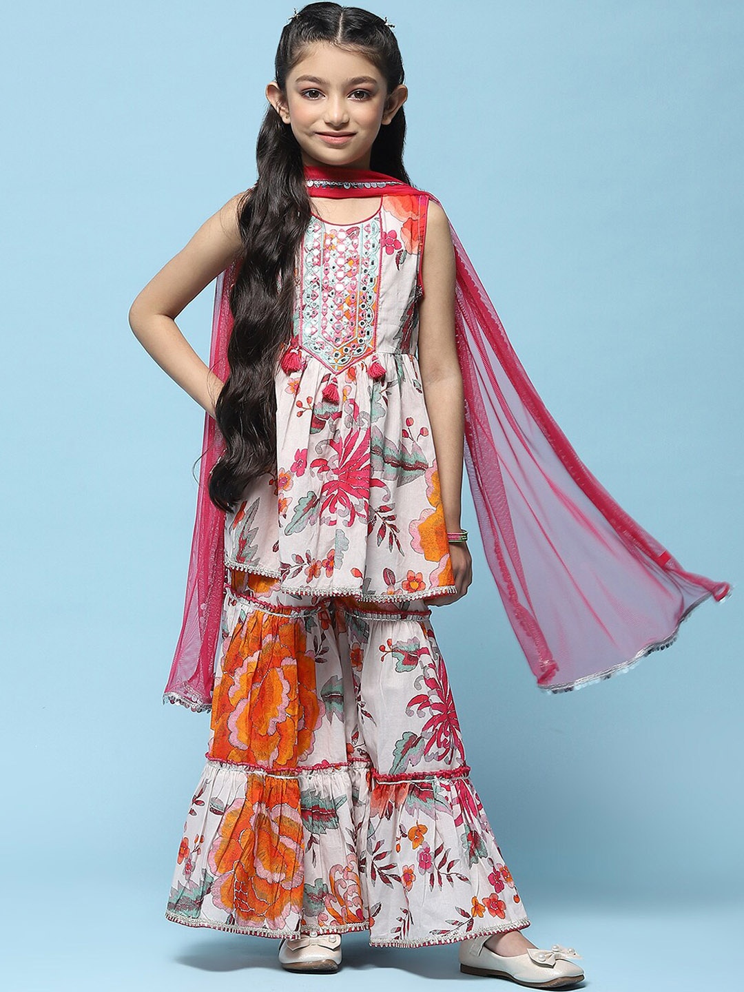 Biba Girls Floral Printed Pure Cotton Straight Kurta With Sharara & Dupatta, Off white
Biba Girls Floral Printed Pure Cotton Straight Kurta With Sharara & Dupatta, Off white
