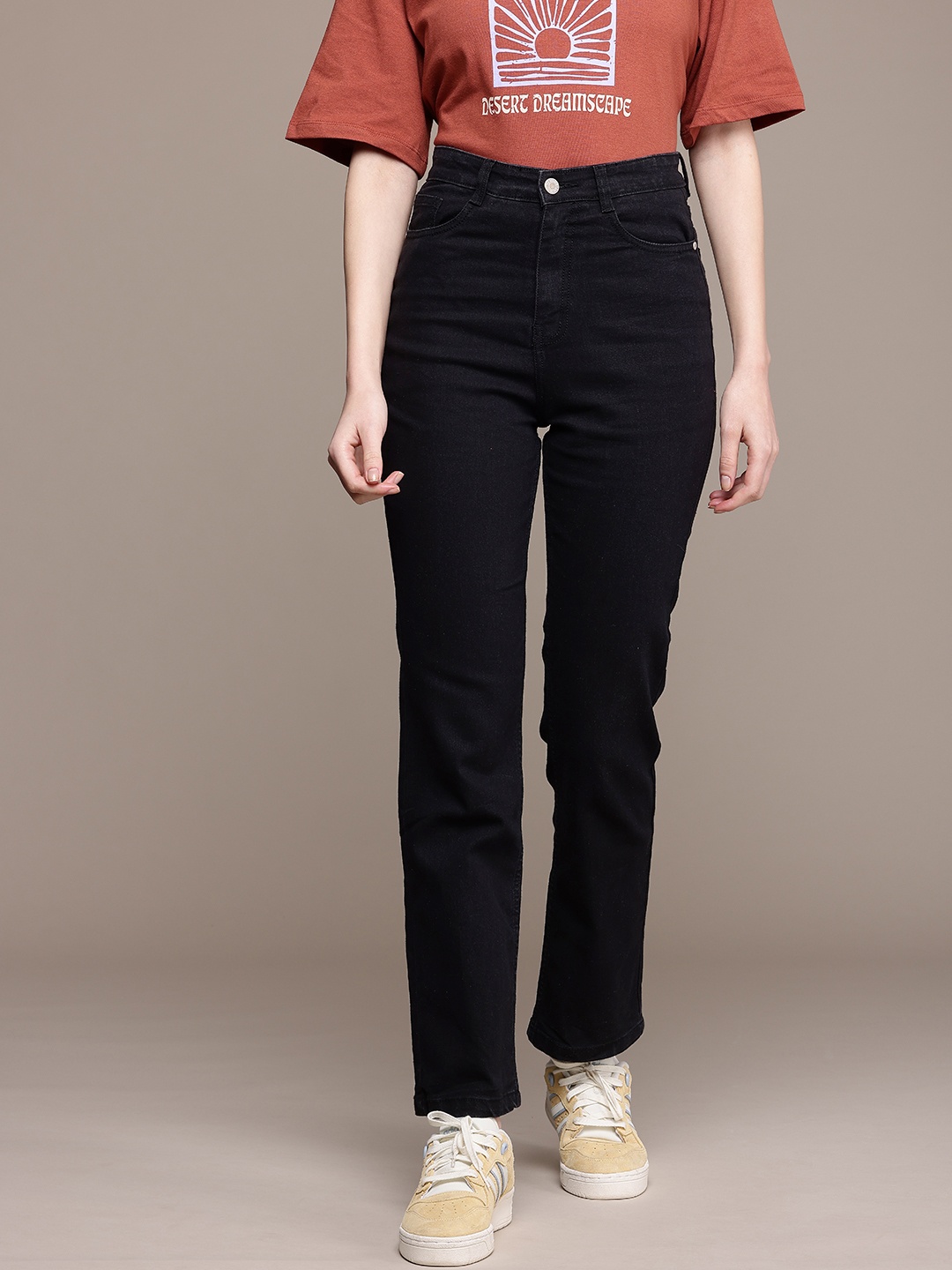 The Roadster Life Co. Women High Rise Straight Fit Light Fade Stretchable Jeans, Black
The Roadster Life Co. Women High Rise Straight Fit Light Fade Stretchable Jeans, Black
