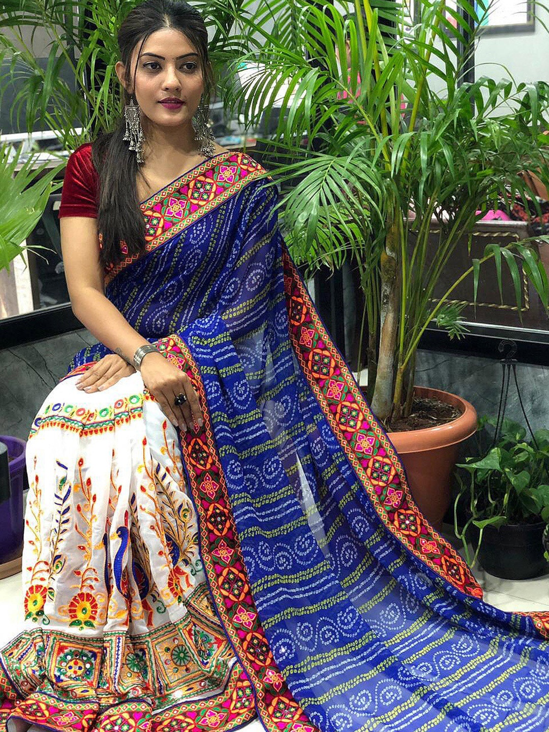 KALINI Blue & Cream Bandhani Embroidered Pure Georgette Half and Half Bandhani Saree
KALINI Blue & Cream Bandhani Embroidered Pure Georgette Half and Half Bandhani Saree