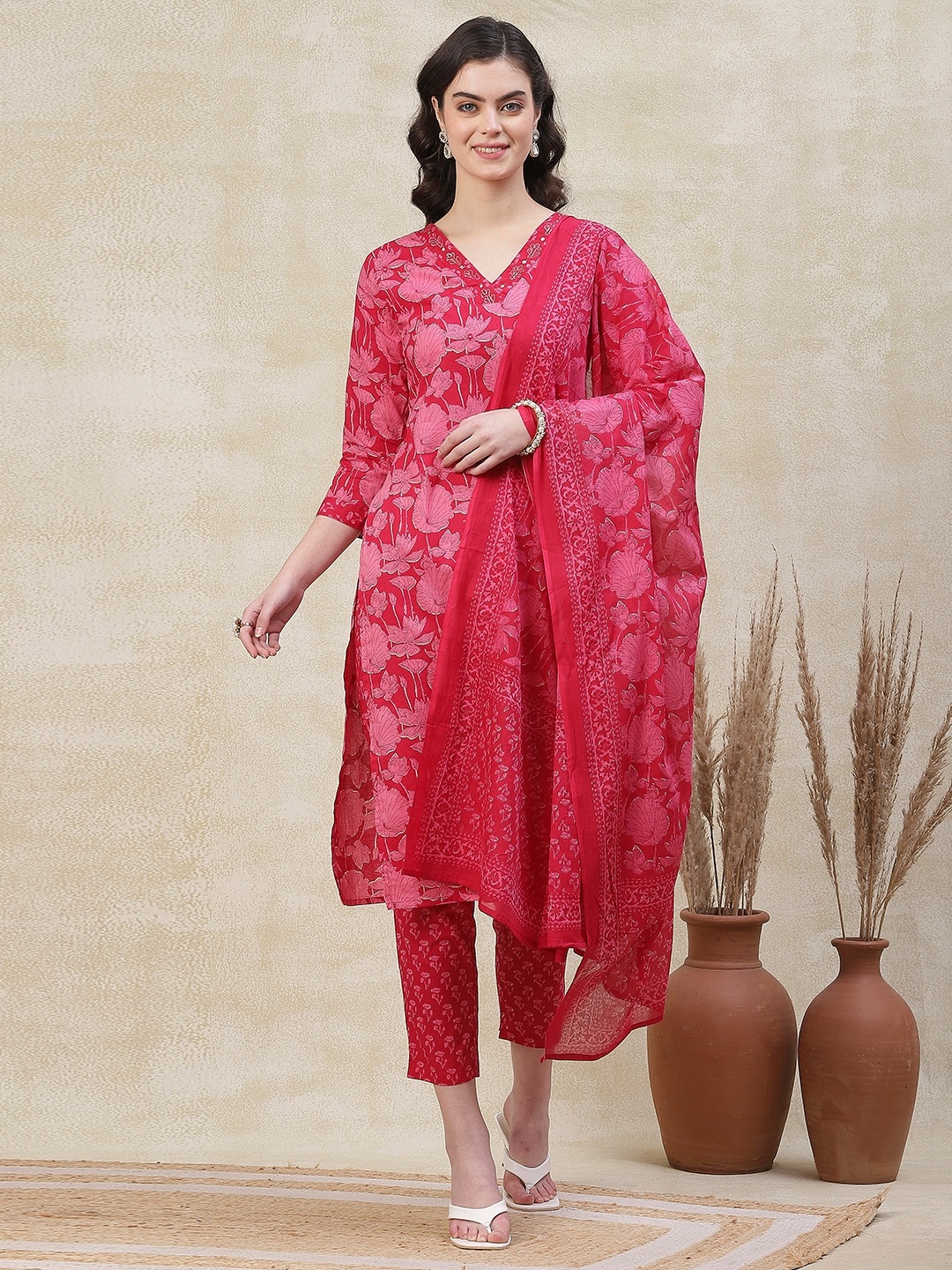 FASHOR Floral Printed Embroidered Cotton Straight Kurta With Trousers & Dupatta, Pink
FASHOR Floral Printed Embroidered Cotton Straight Kurta With Trousers & Dupatta, Pink