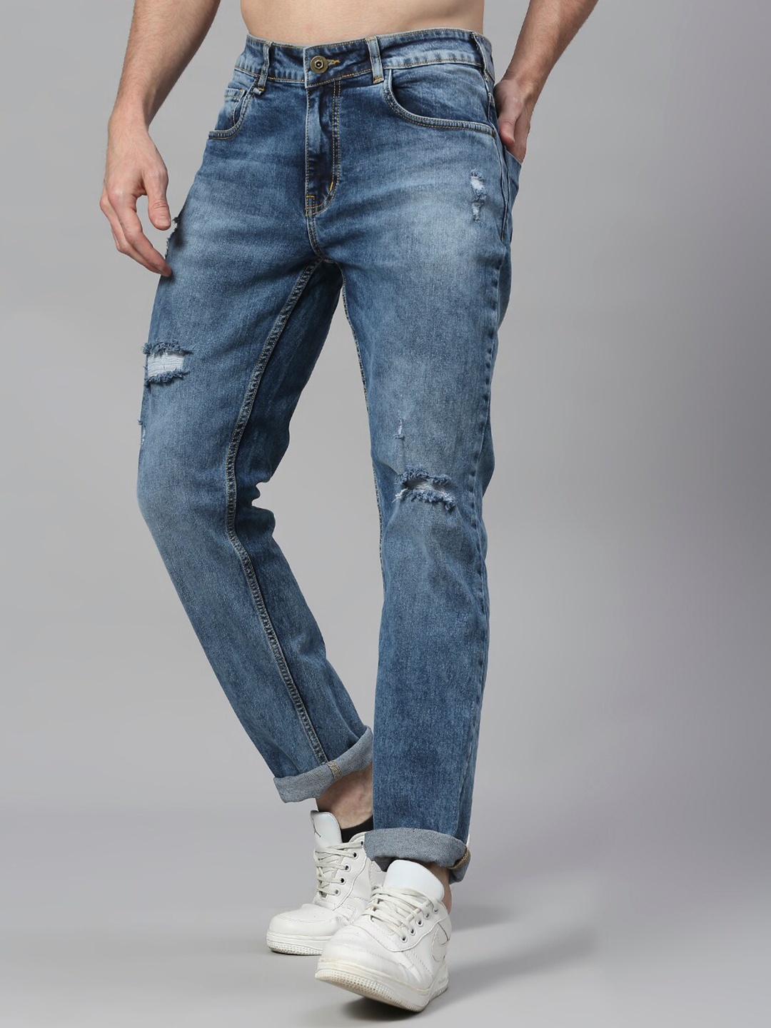 The Roadster Lifestyle Co. Men Comfort Blue Slim Fit Heavy Fade Stretchable Jeans
The Roadster Lifestyle Co. Men Comfort Blue Slim Fit Heavy Fade Stretchable Jeans